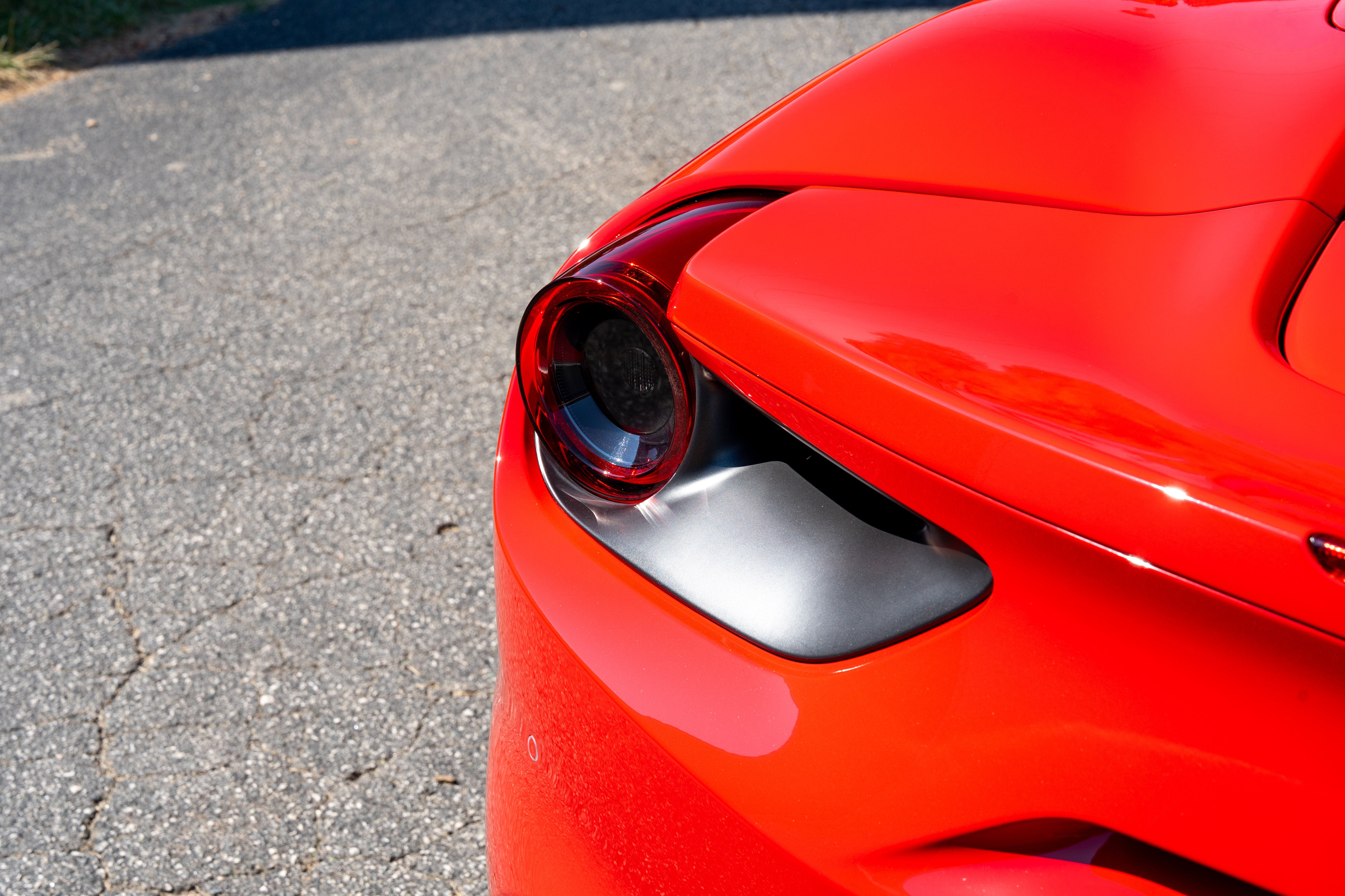 Certified Used 2018 Rosso Corsa Ferrari  image 20