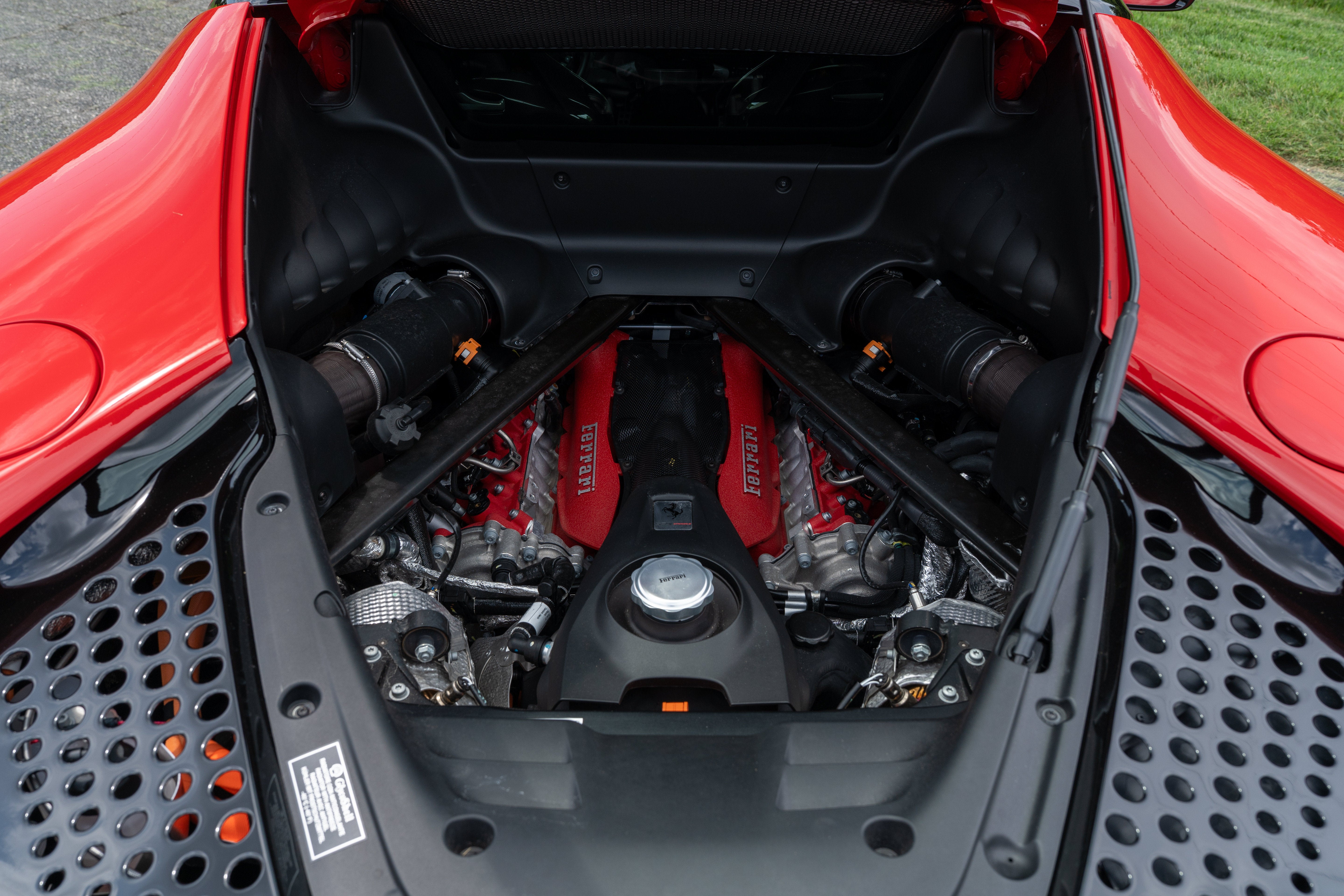 Certified Used 2022 Rosso Corsa Ferrari  image 13