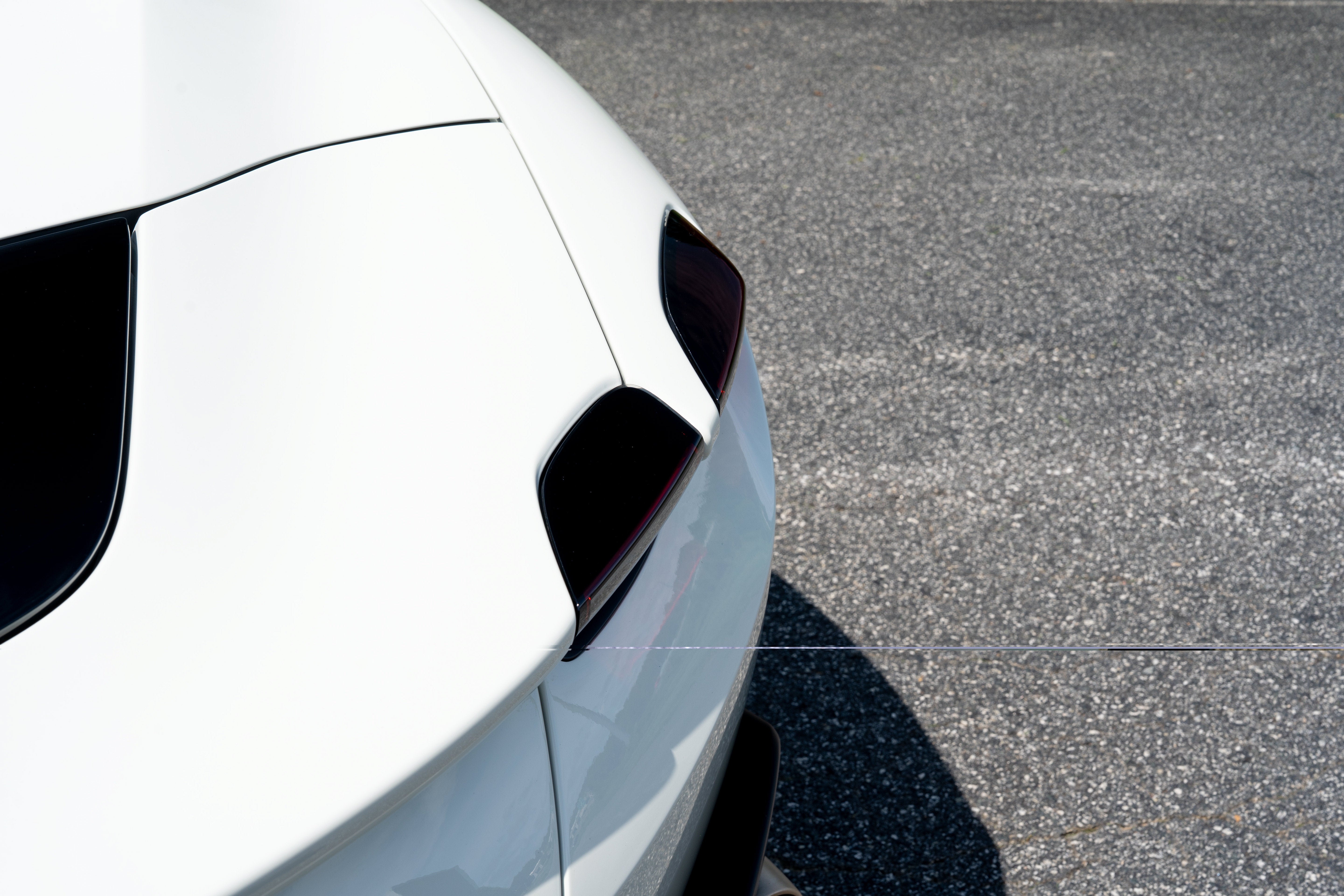 Certified Used 2024 Bianco Avus Ferrari  image 17