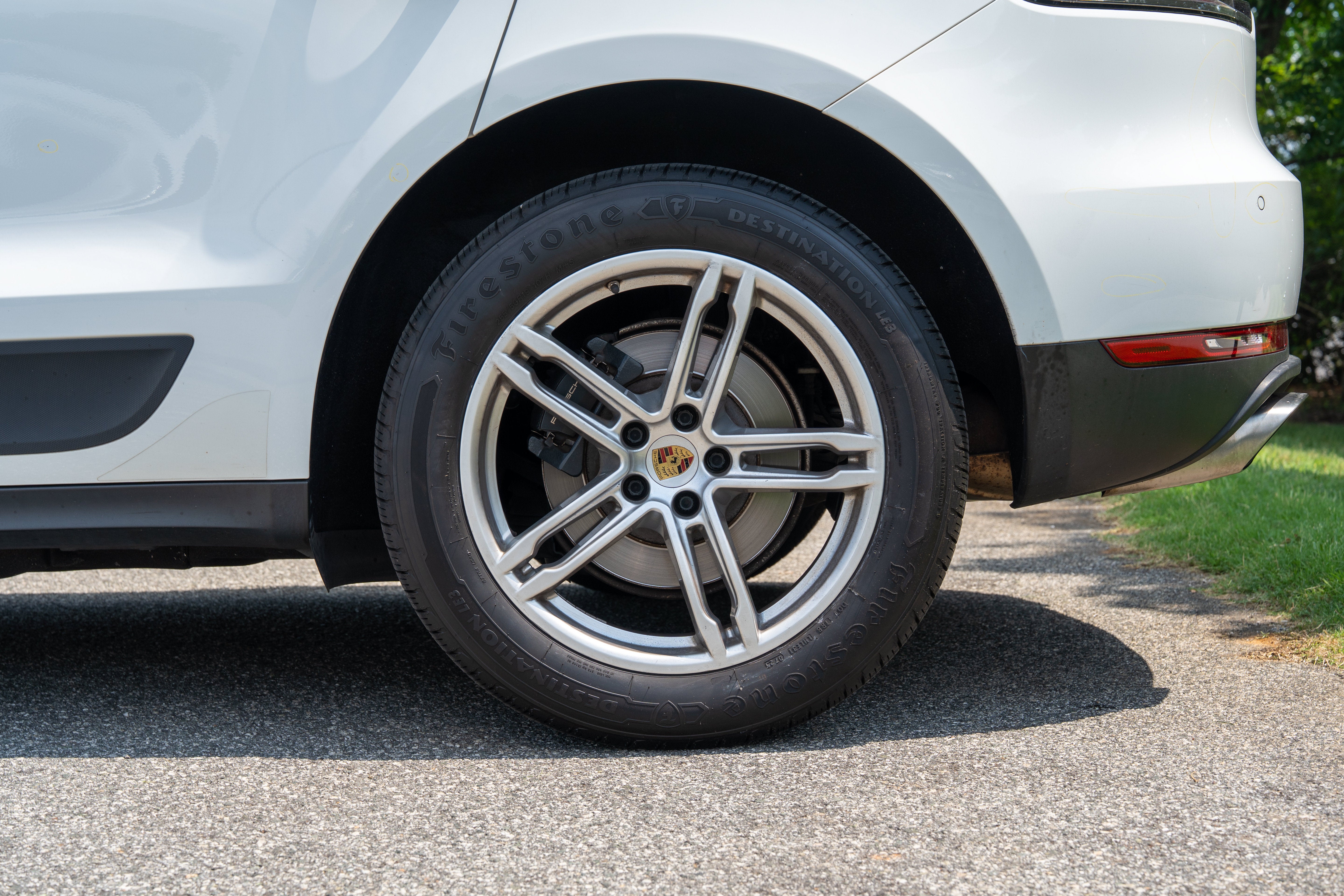 Used 2019 White Porsche  image 12