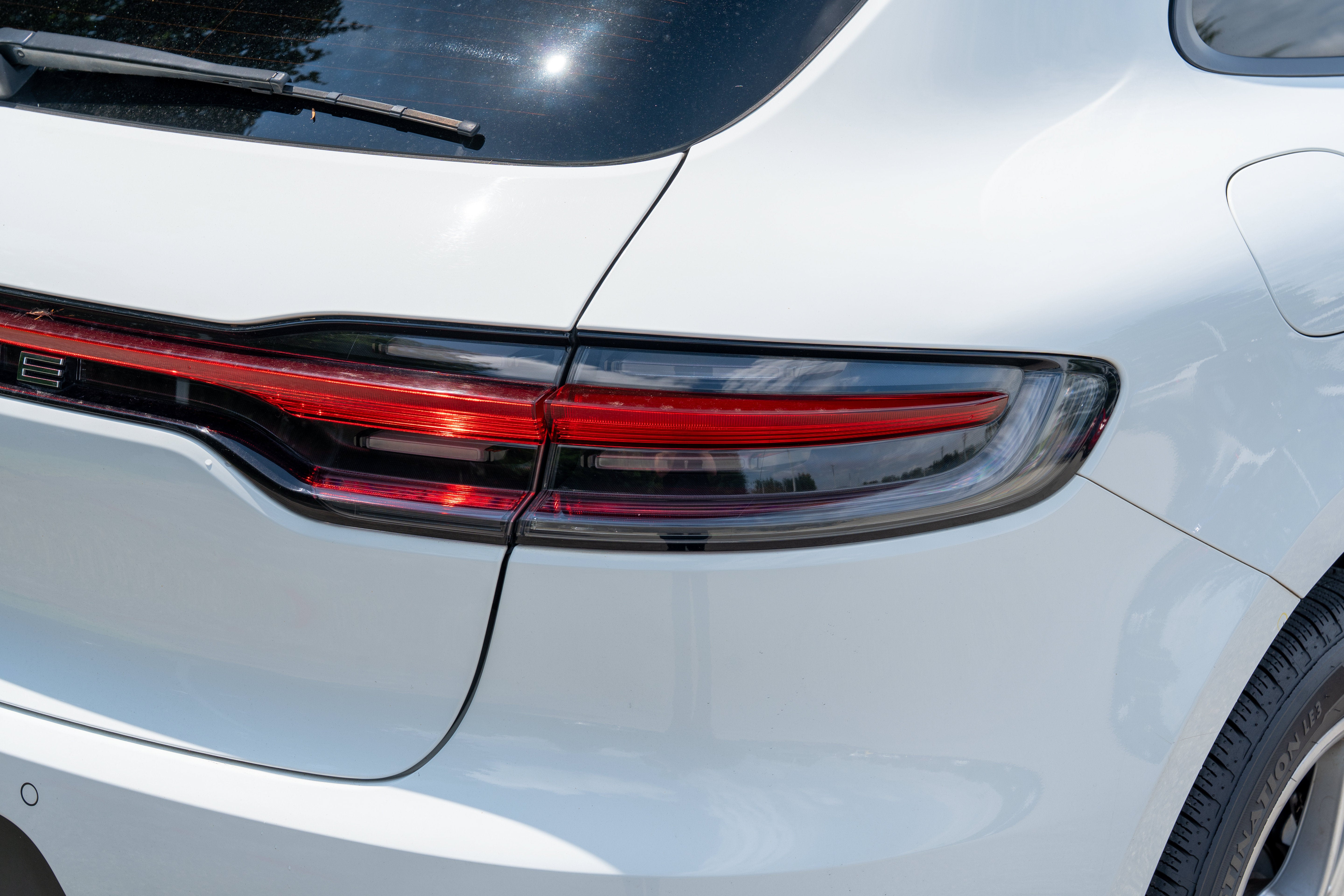 Used 2019 White Porsche  image 14