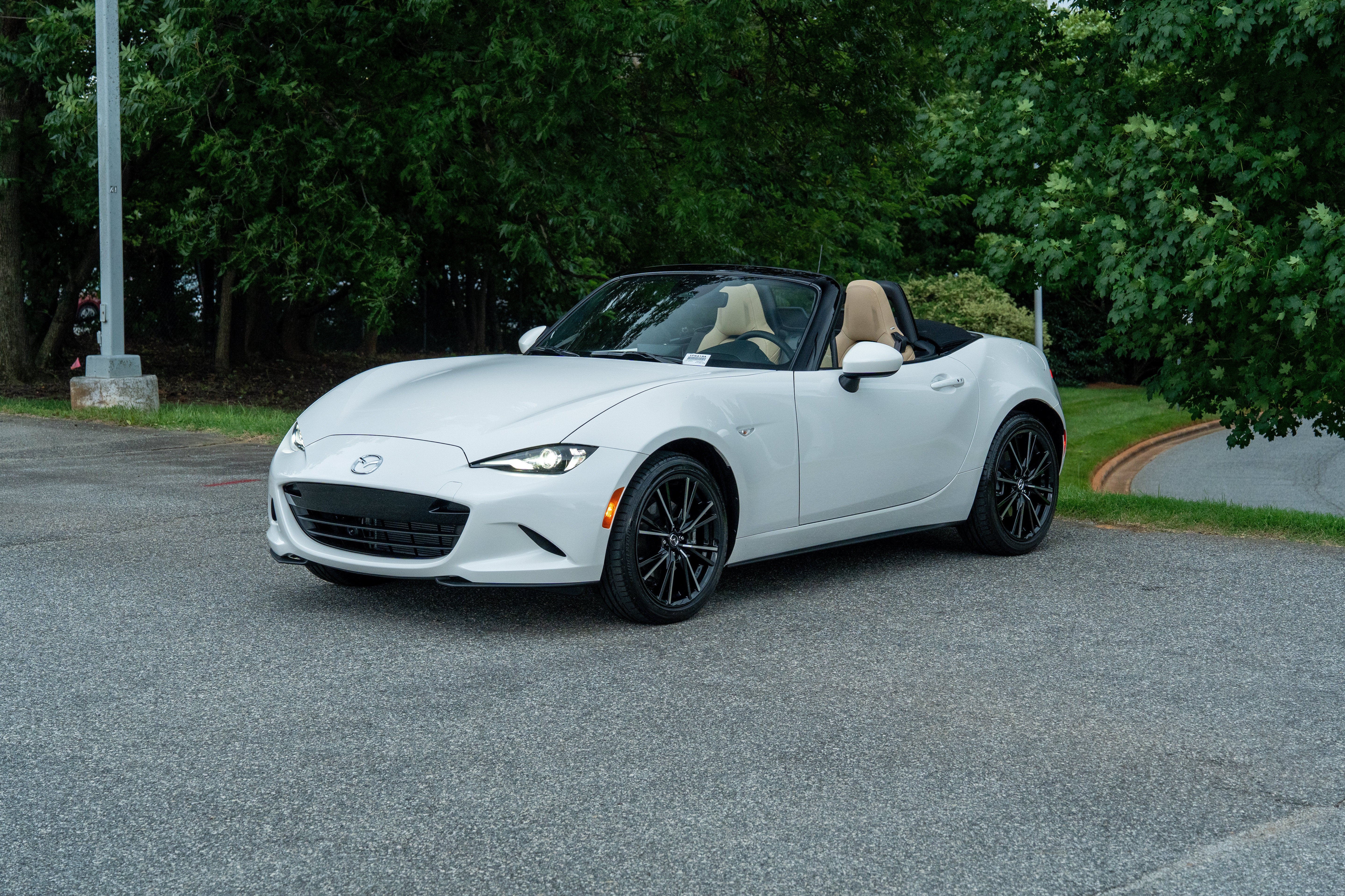 Used 2026 Snowflake White Pearl Mica Mazda Grand Touring image 3