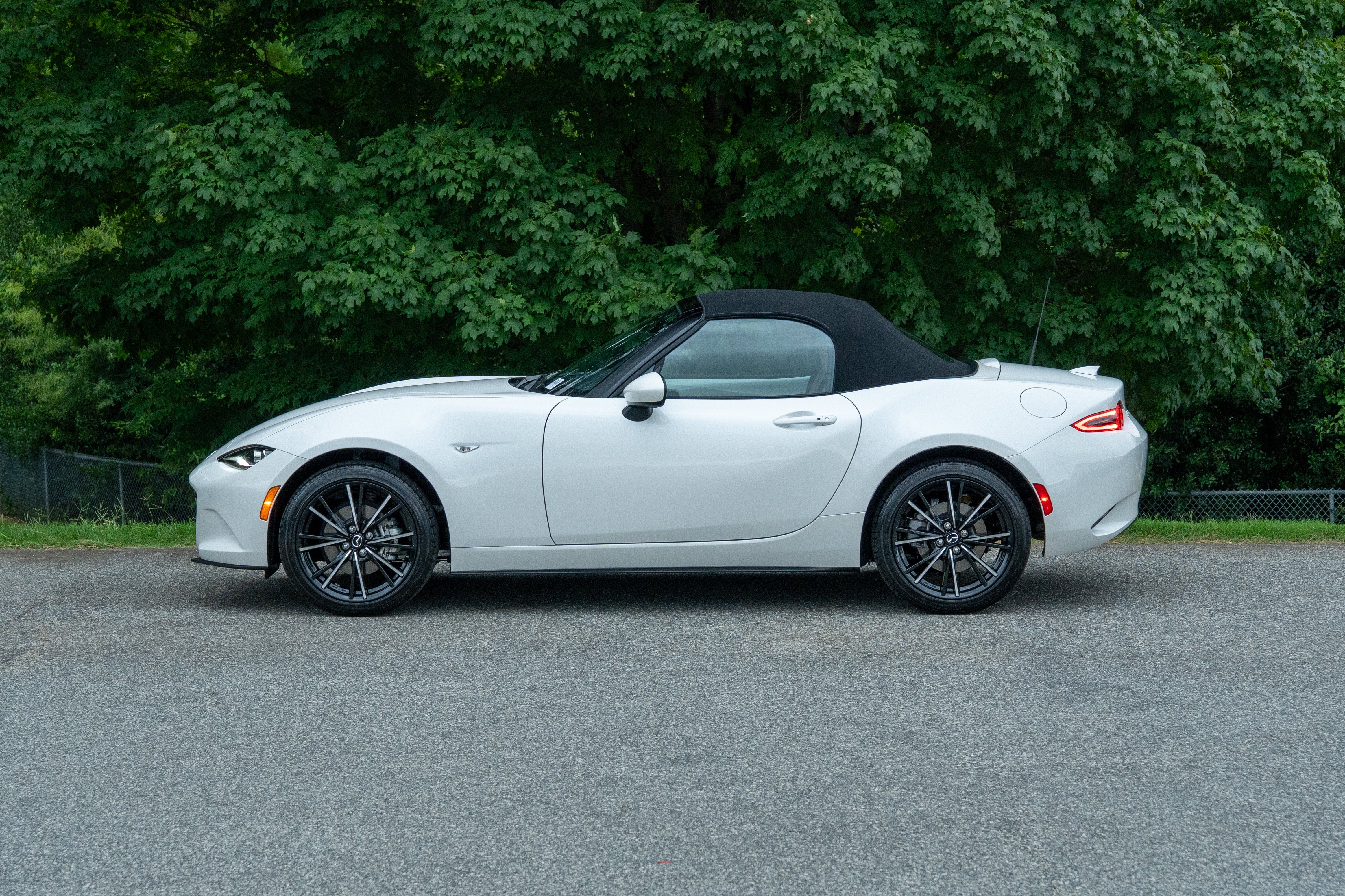 Used 2026 Snowflake White Pearl Mica Mazda Grand Touring image 5