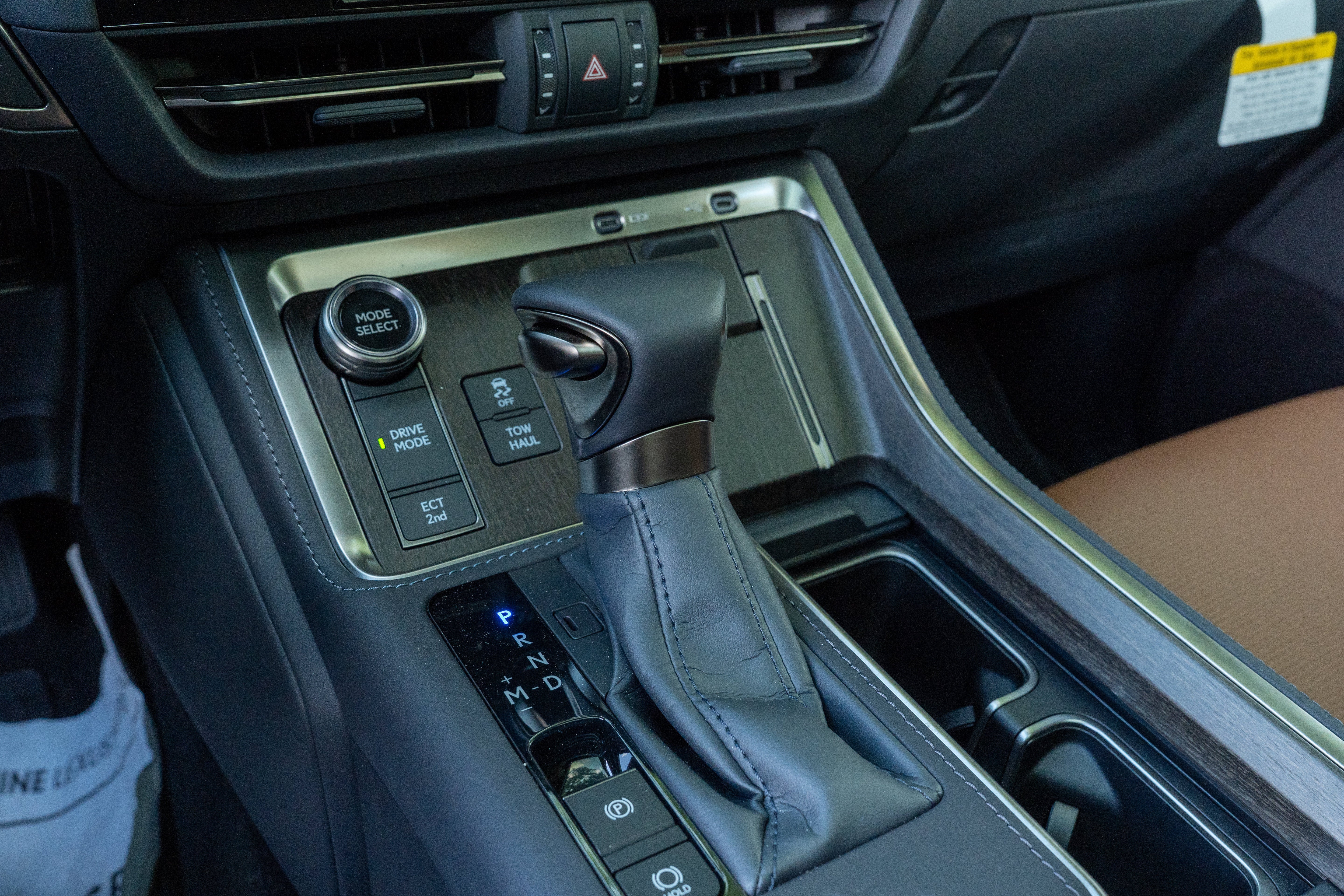 Used 2026 Incognito Lexus 550 Luxury+ image 21