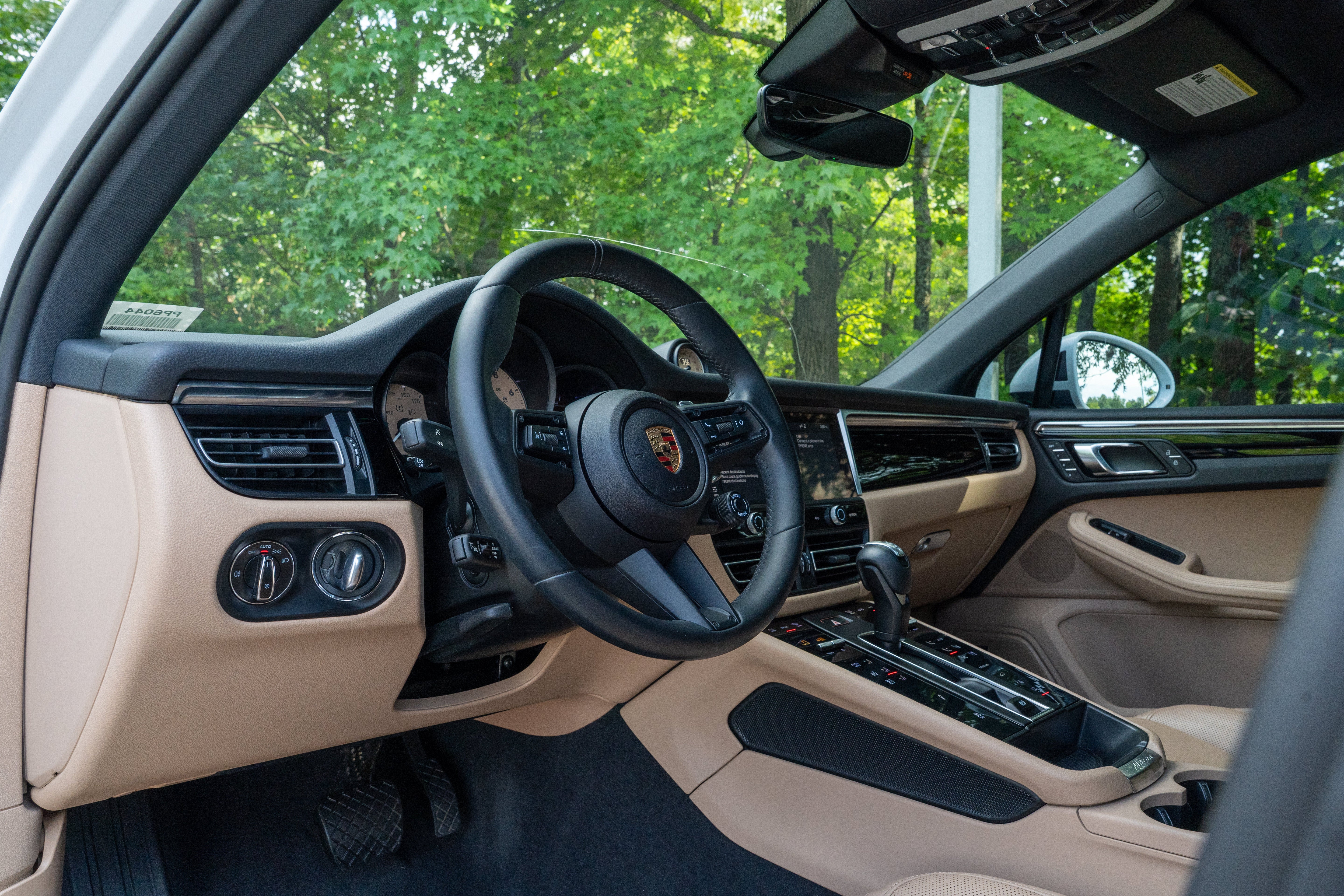Used 2024 Carrara White Metallic Porsche Base image 4