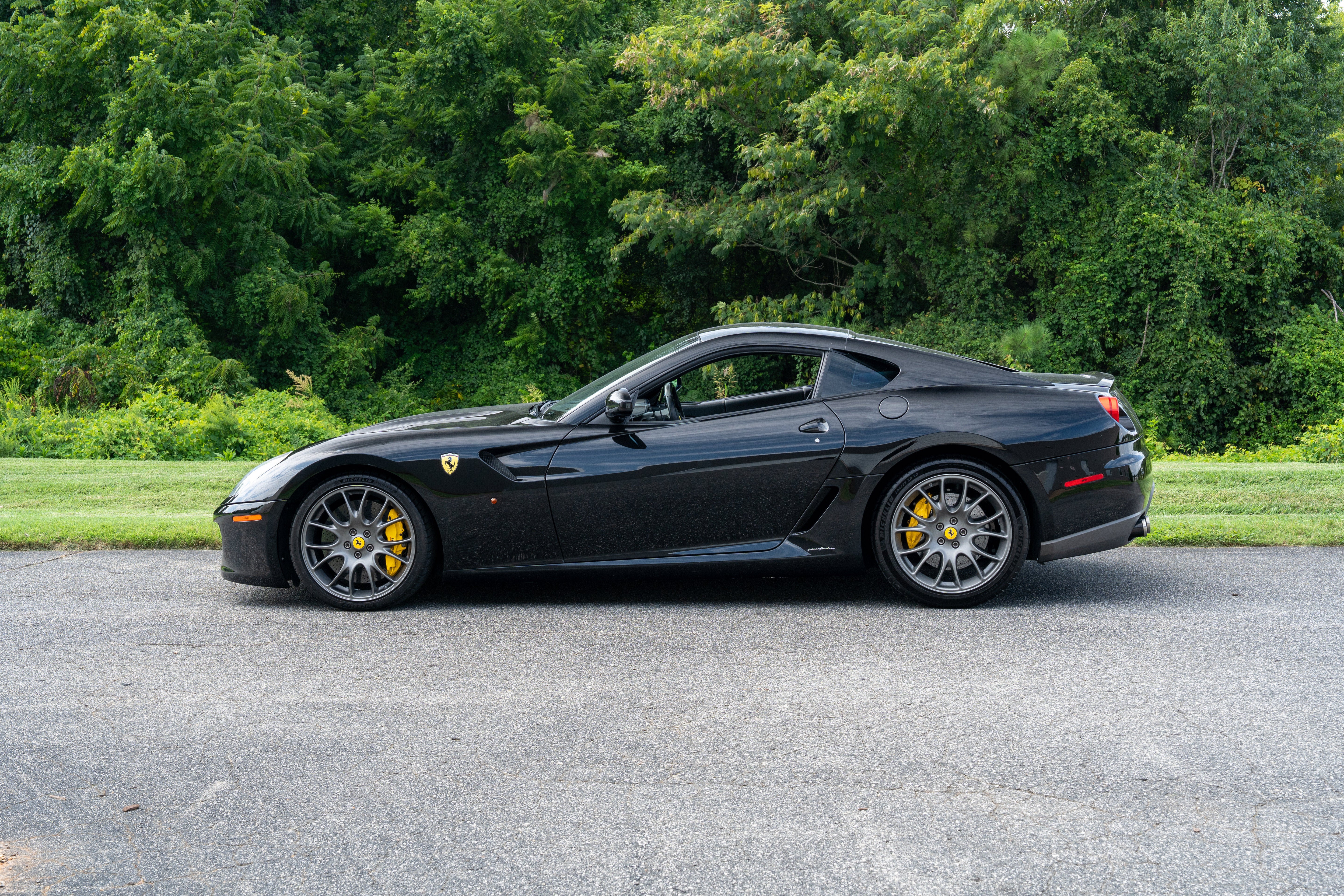 Used 2009 Nero Ferrari  image 3