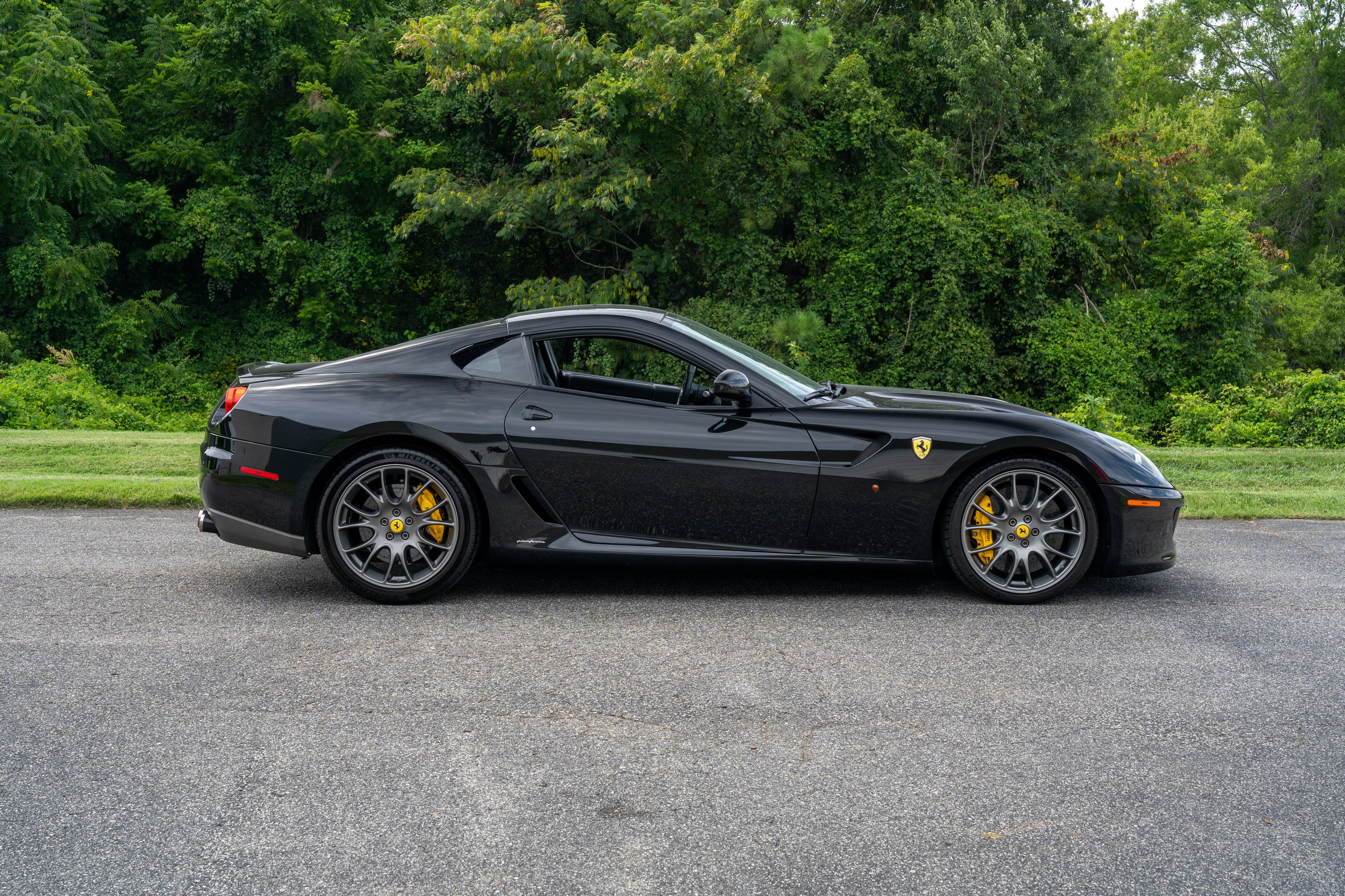 Used 2009 Nero Ferrari  image 6