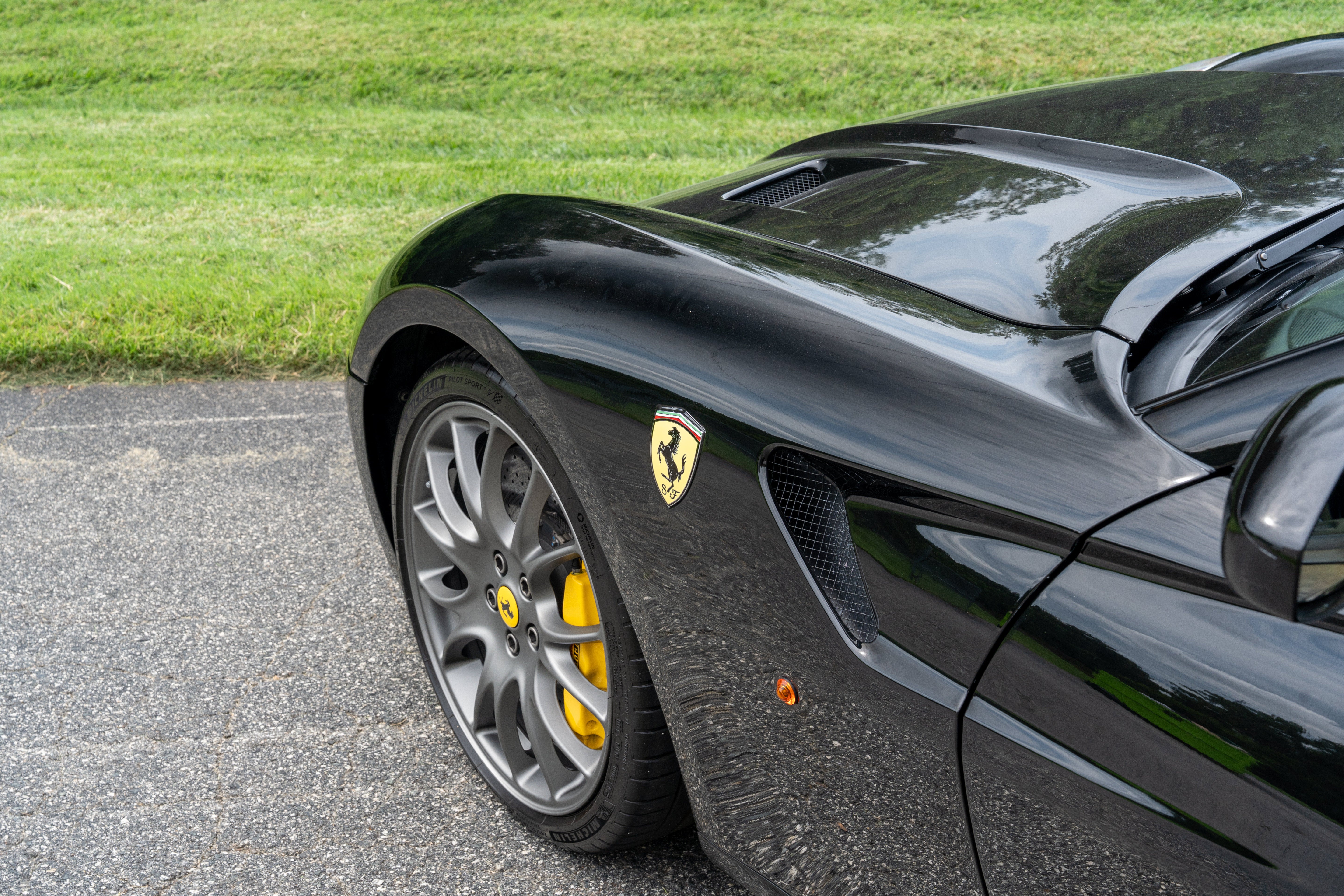 Used 2009 Nero Ferrari  image 9