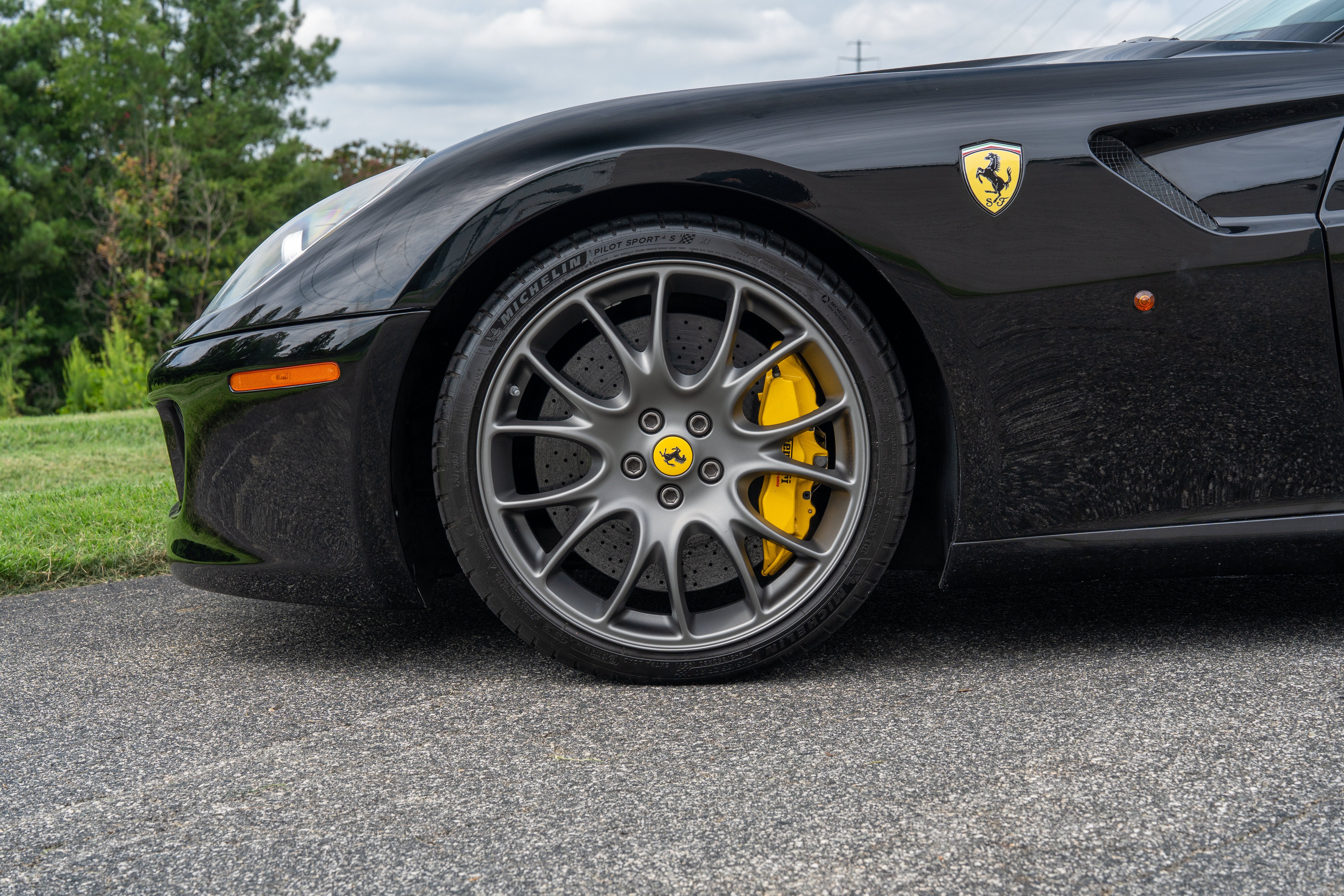 Used 2009 Nero Ferrari  image 10