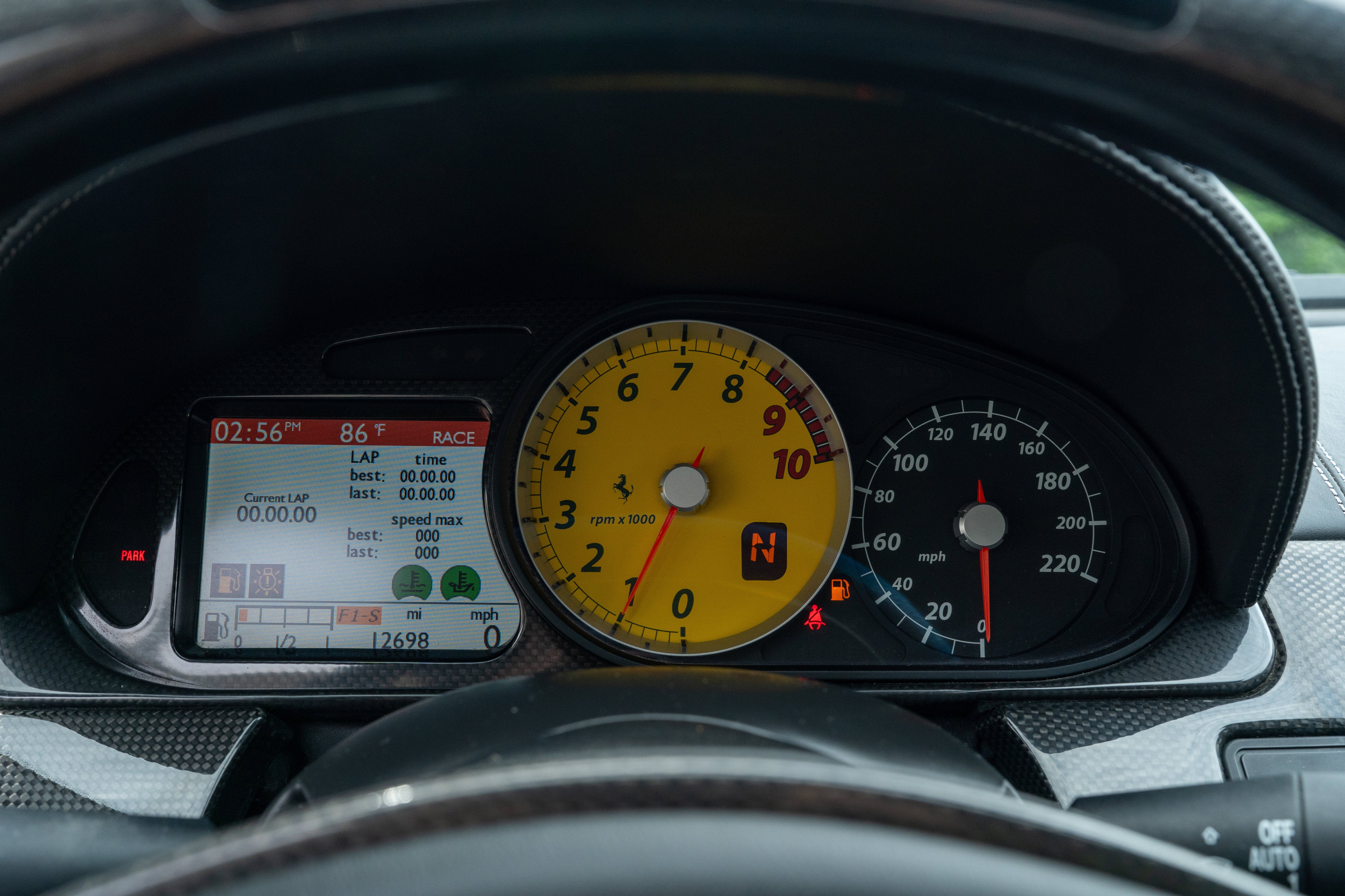 Used 2009 Nero Ferrari  image 35