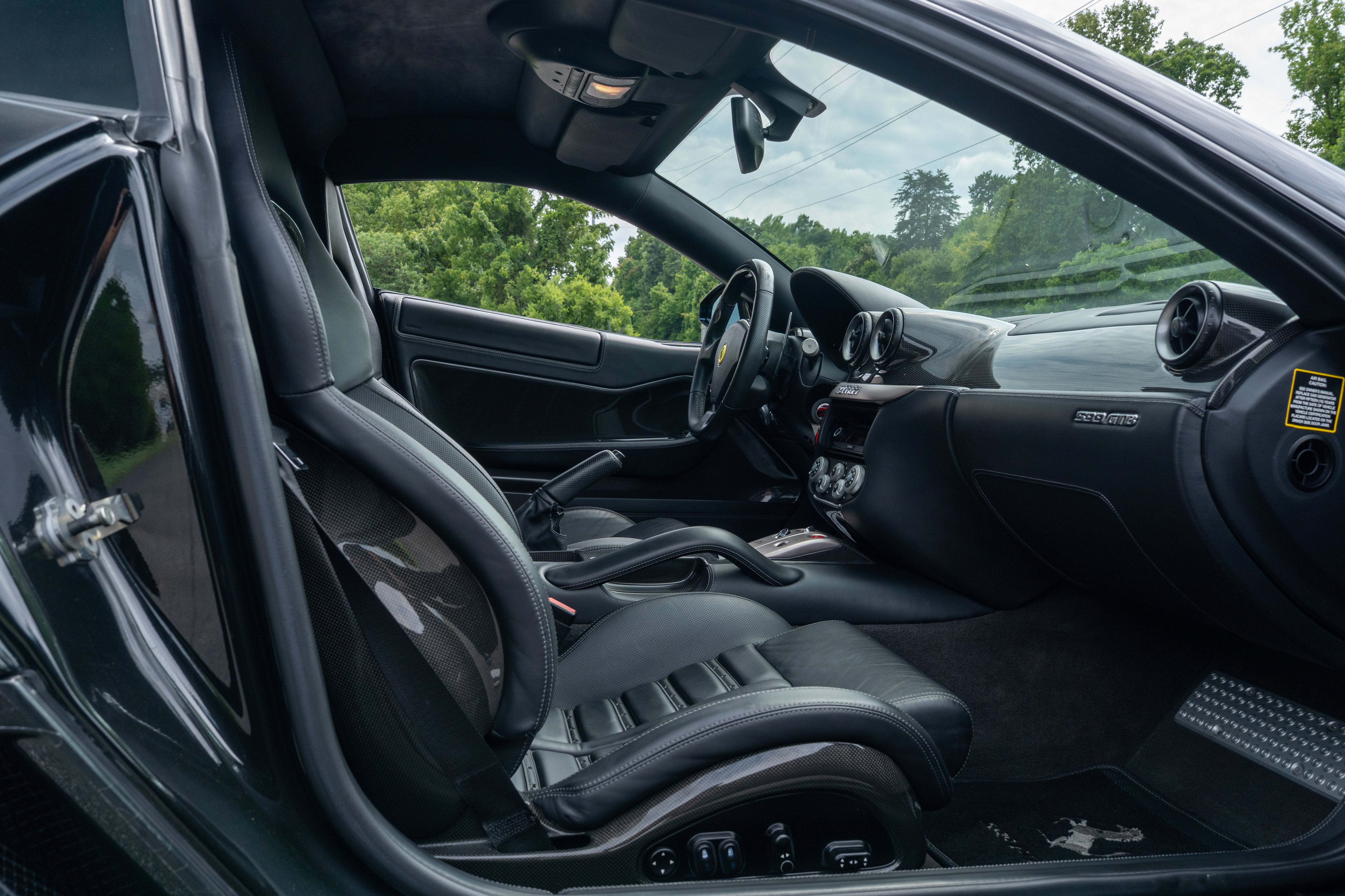 Used 2009 Nero Ferrari  image 45