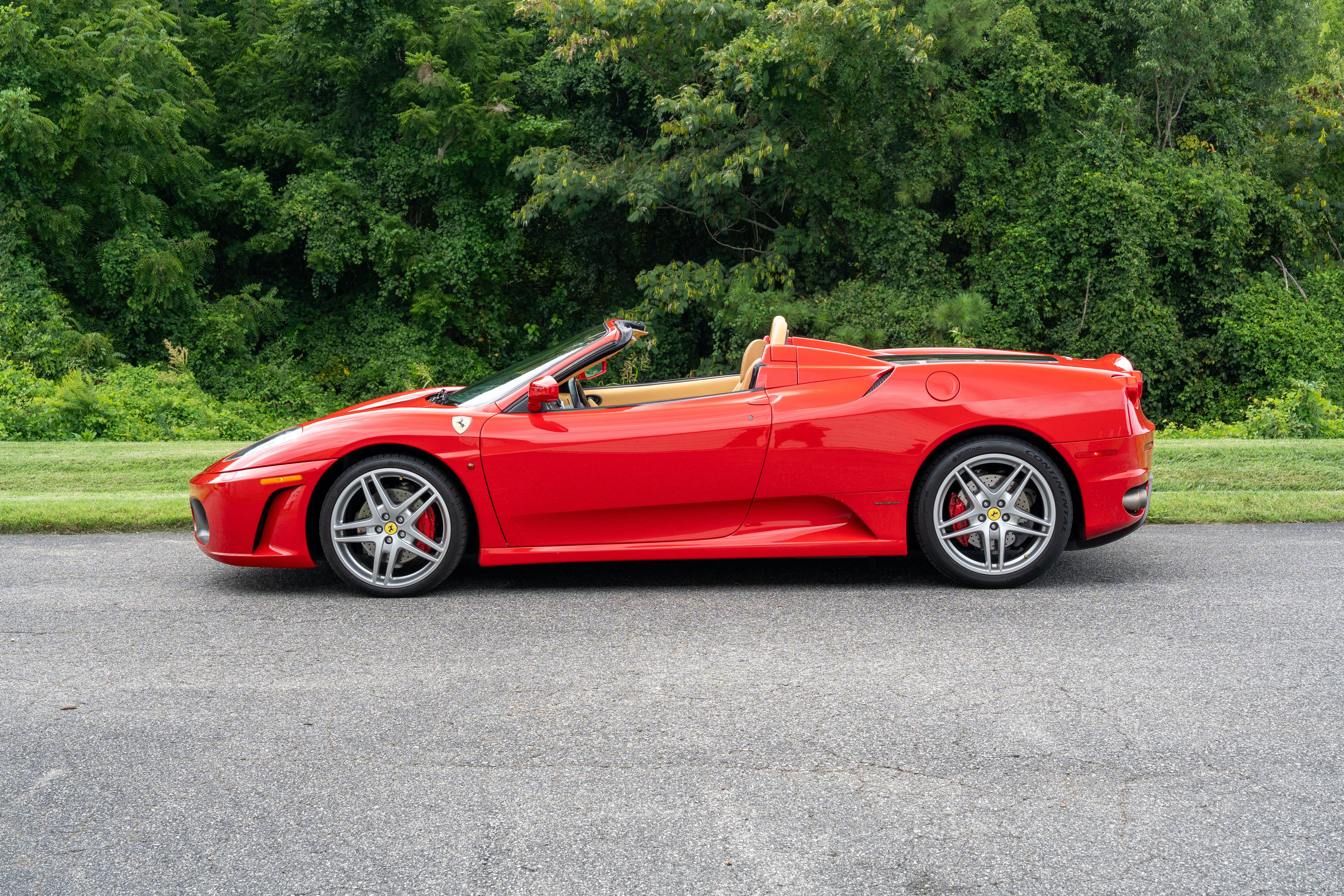 Used 2006 Rosso Corsa Ferrari Spider image 4