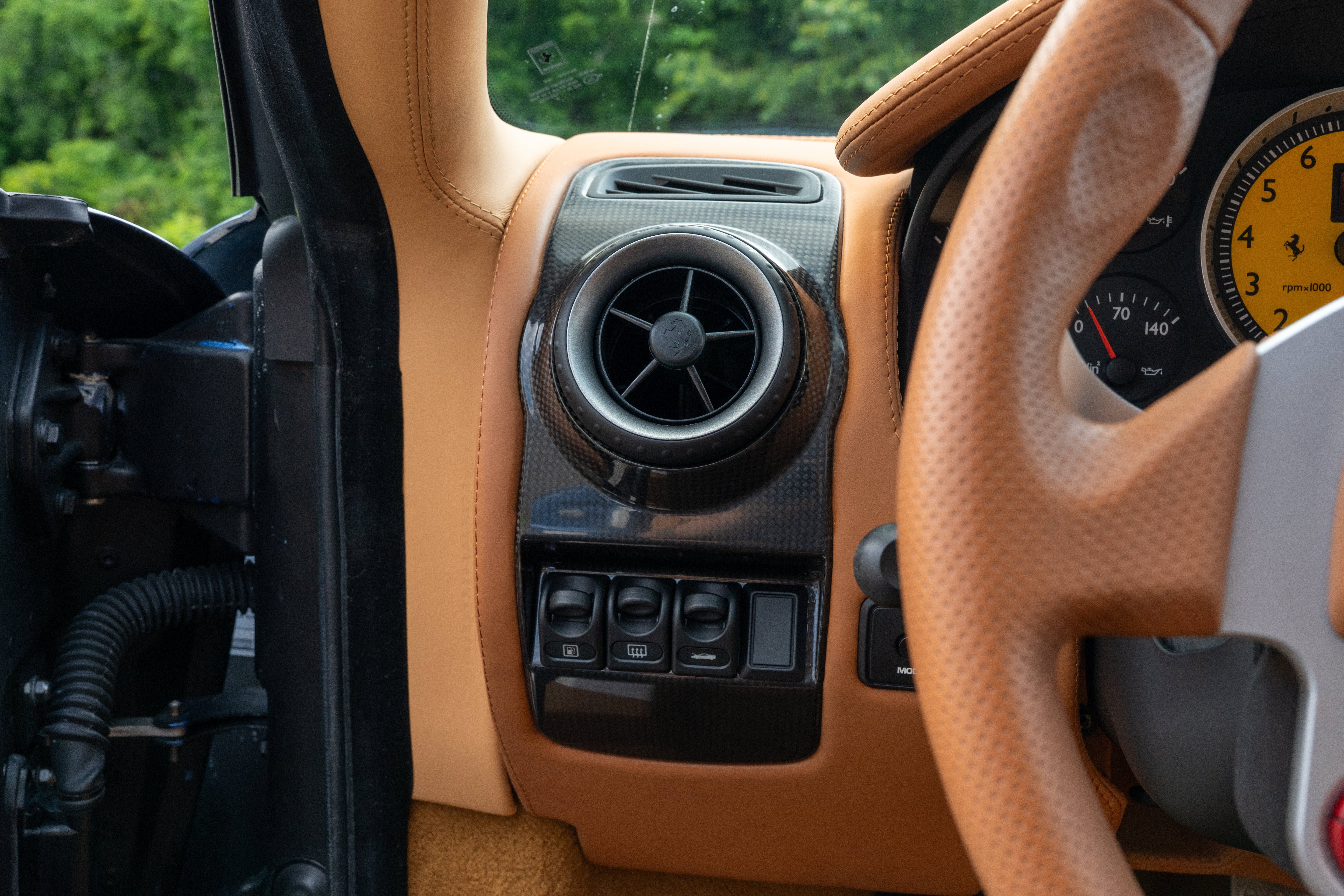 Used 2007 Blu Mirabeau Ferrari Berlinetta image 32