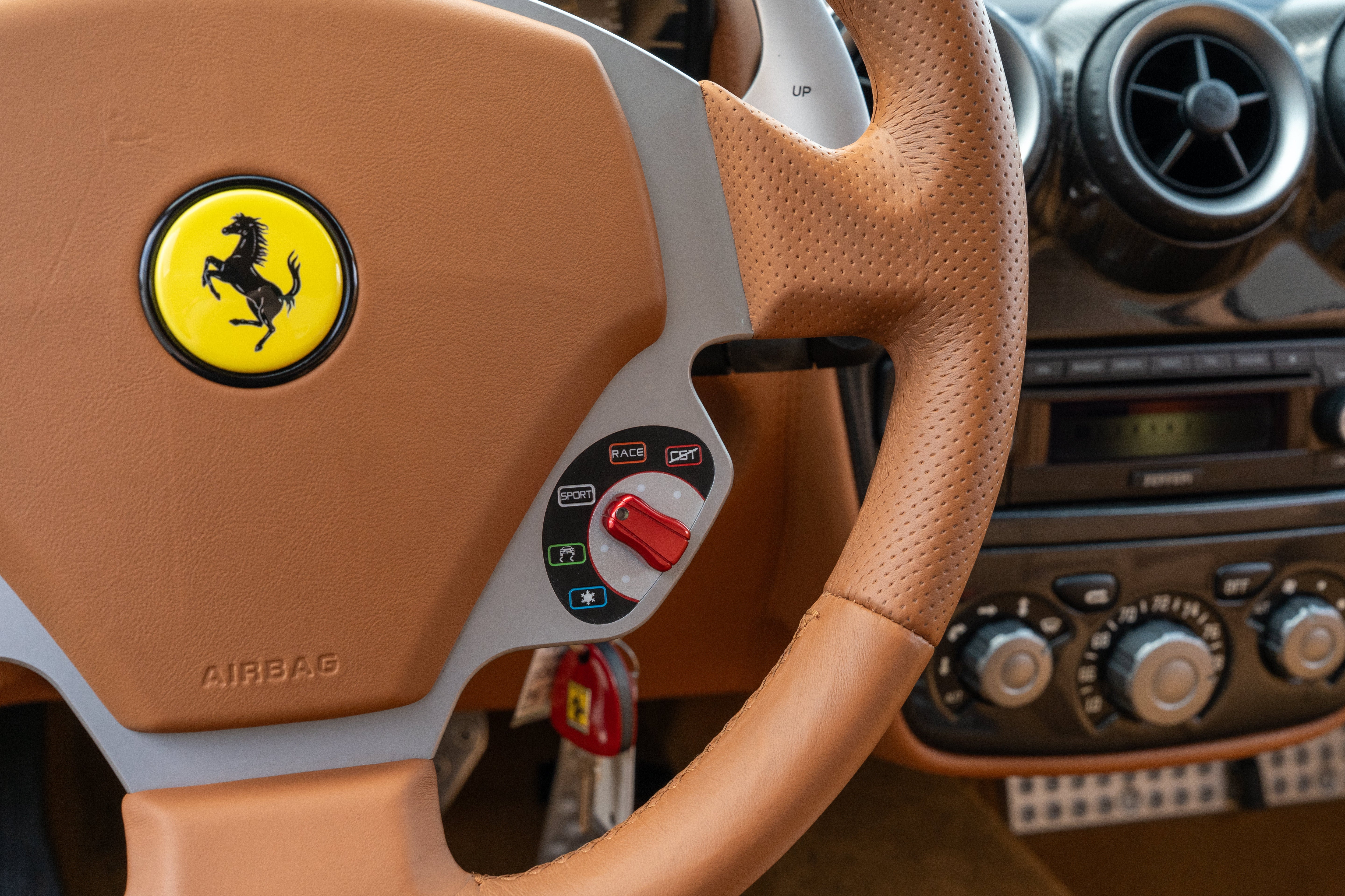 Used 2007 Blu Mirabeau Ferrari Berlinetta image 35