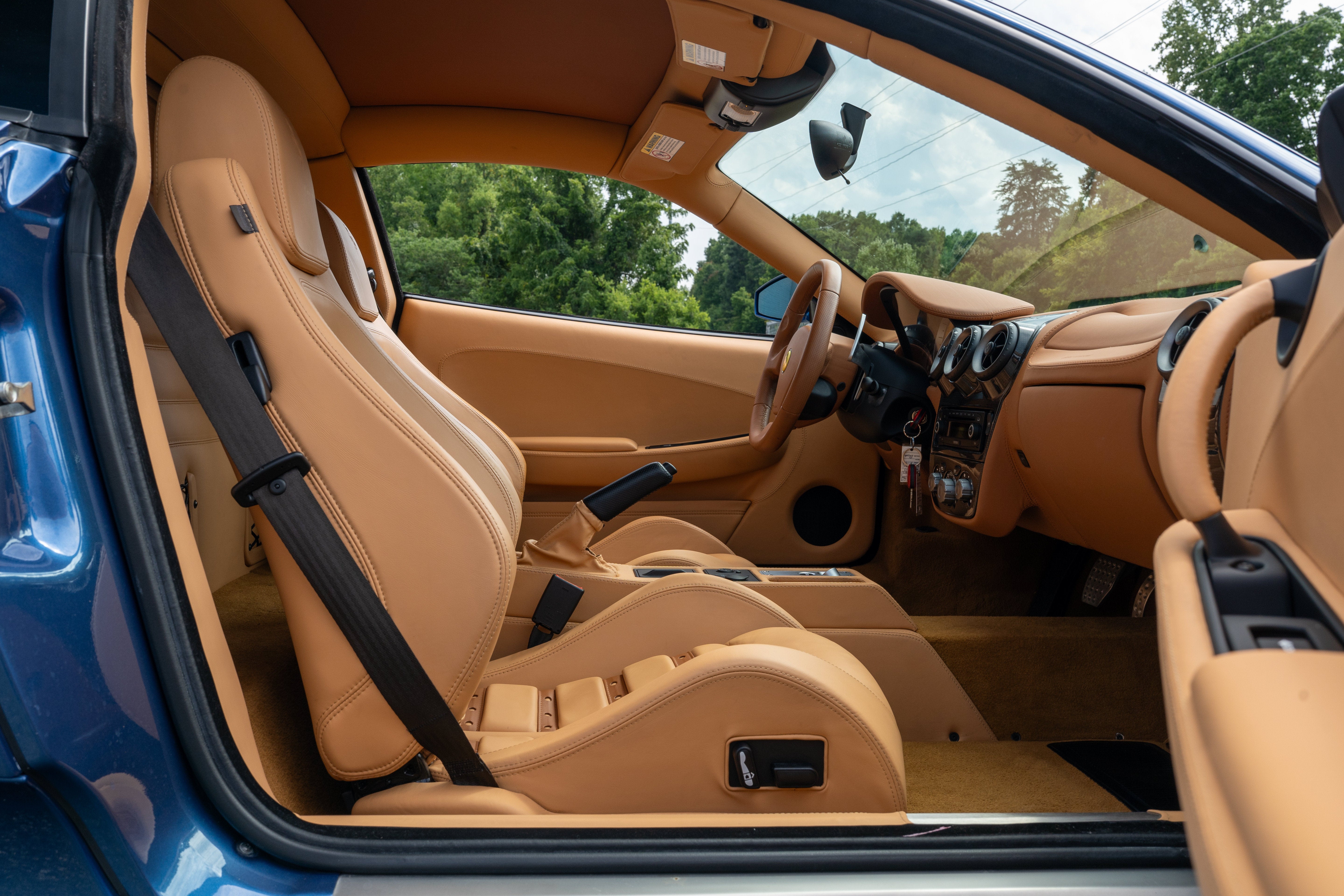 Used 2007 Blu Mirabeau Ferrari Berlinetta image 46
