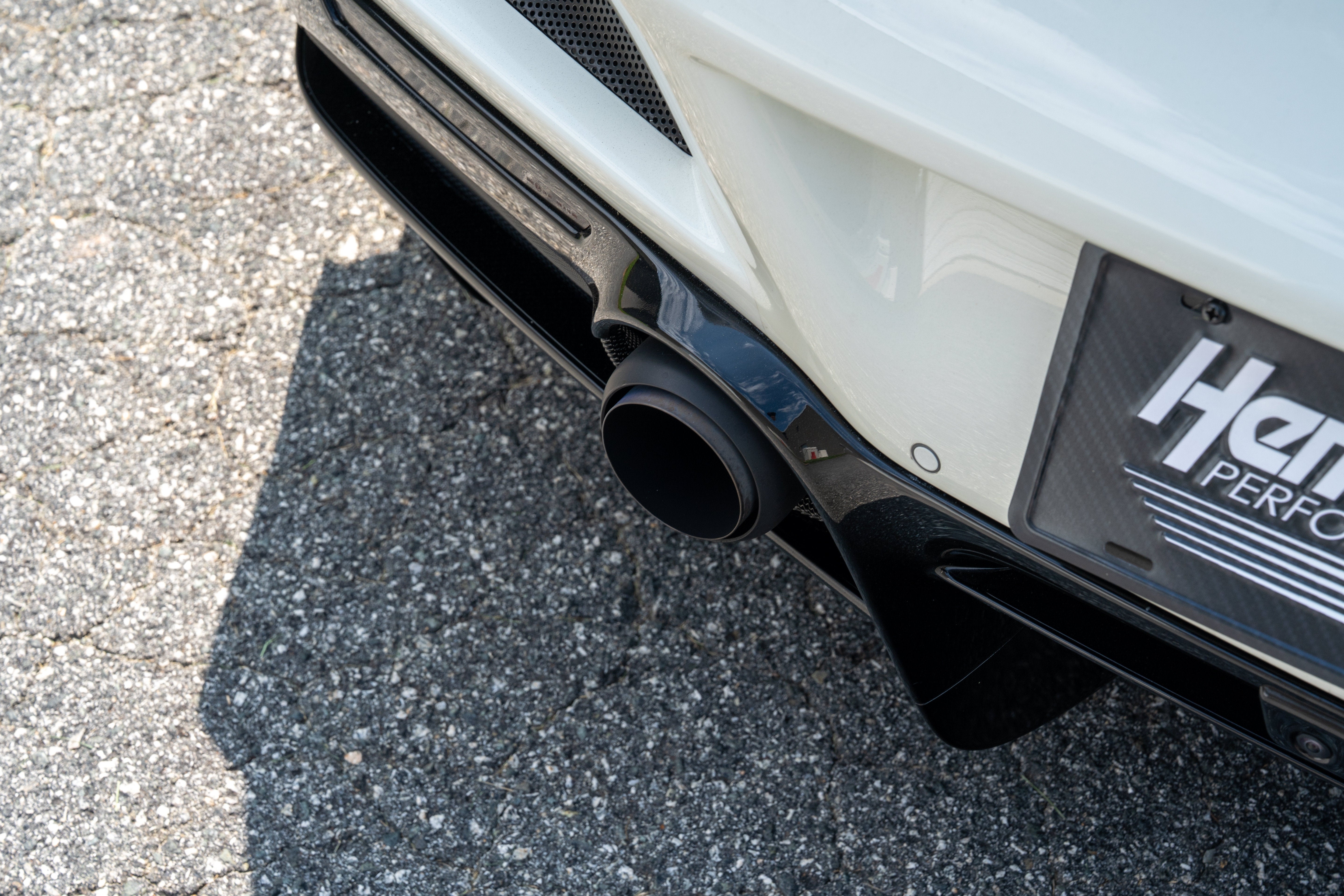 Used 2022 Bianco Avus Ferrari  image 20