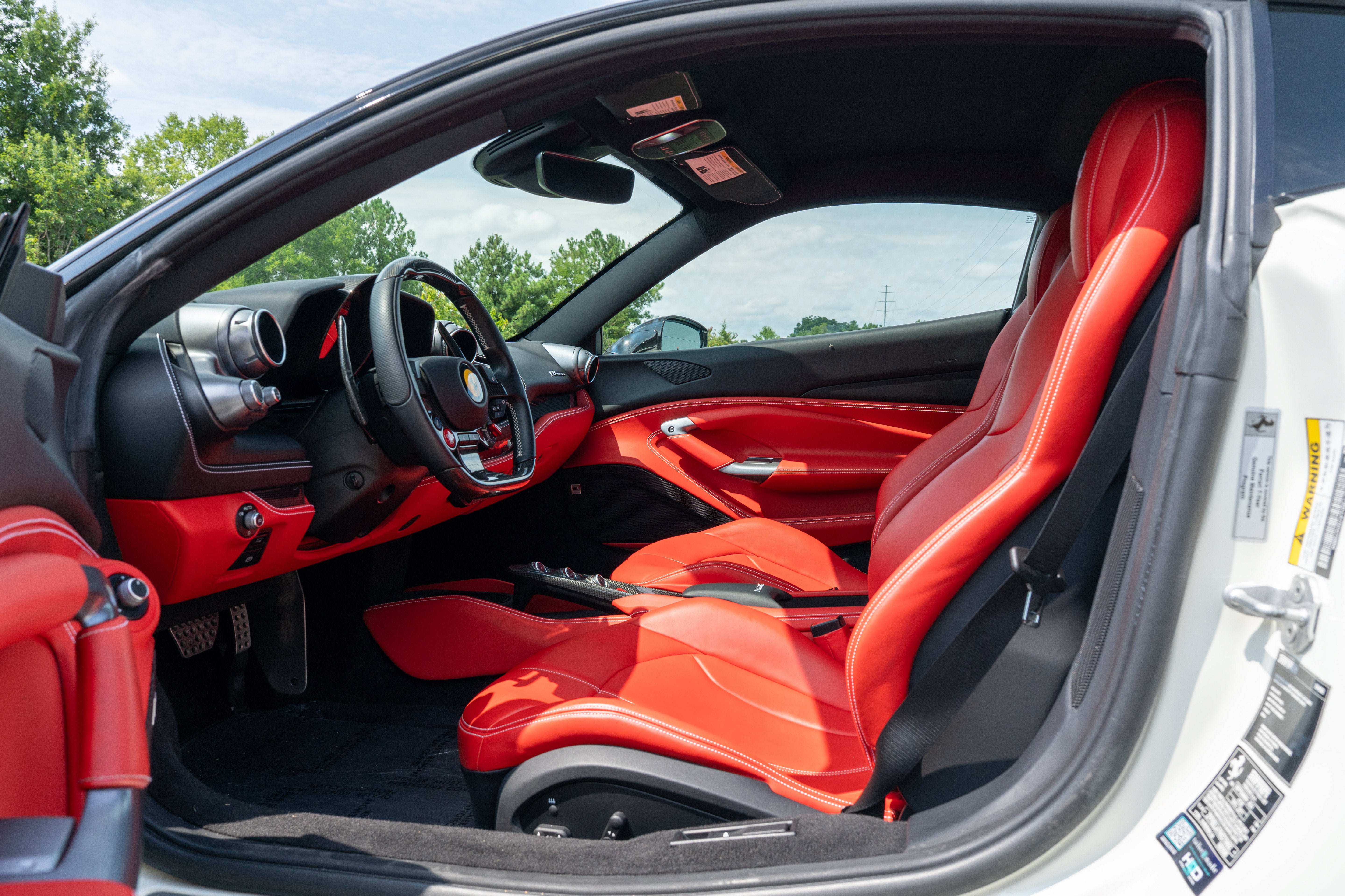 Used 2022 Bianco Avus Ferrari  image 27