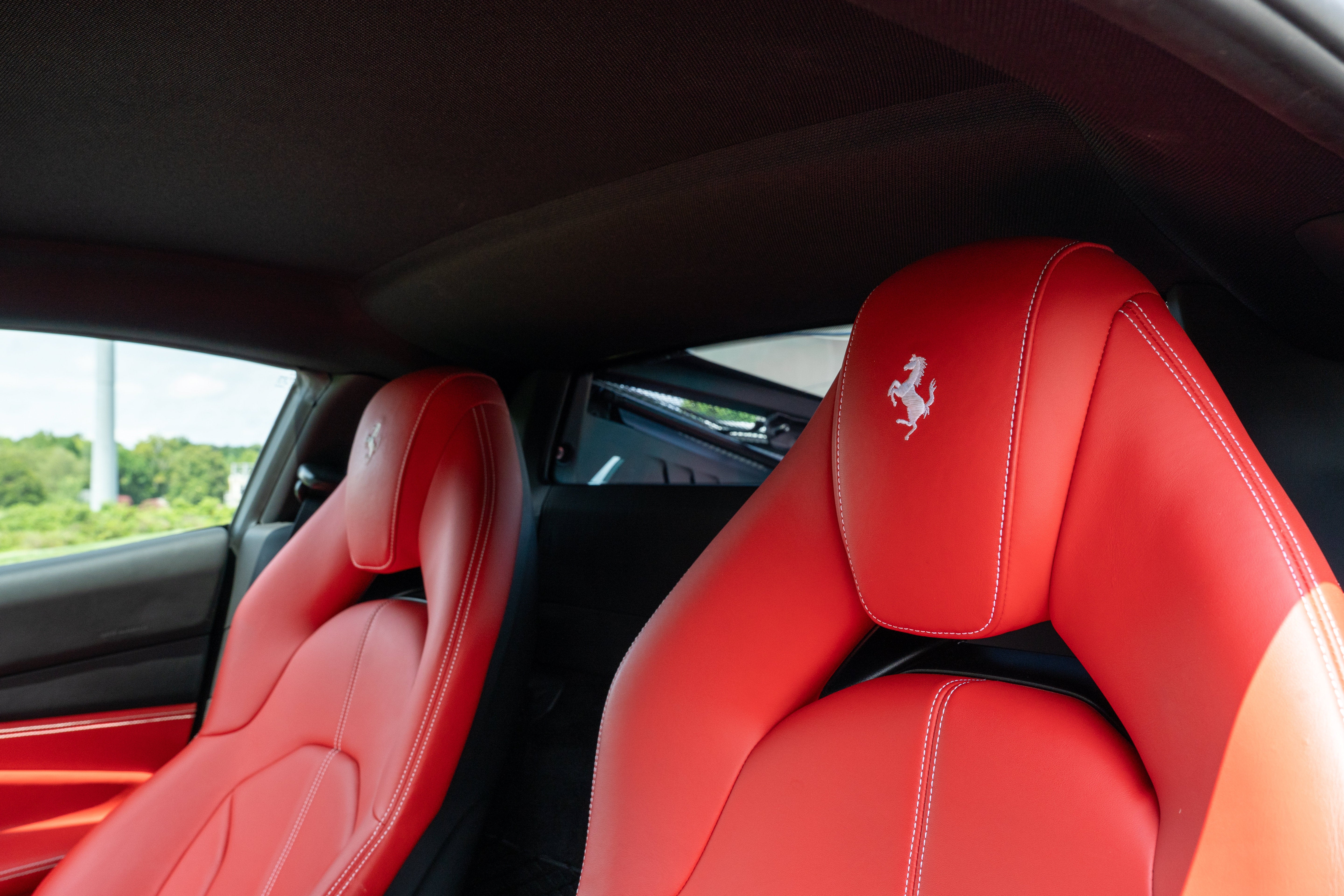 Used 2022 Bianco Avus Ferrari  image 29
