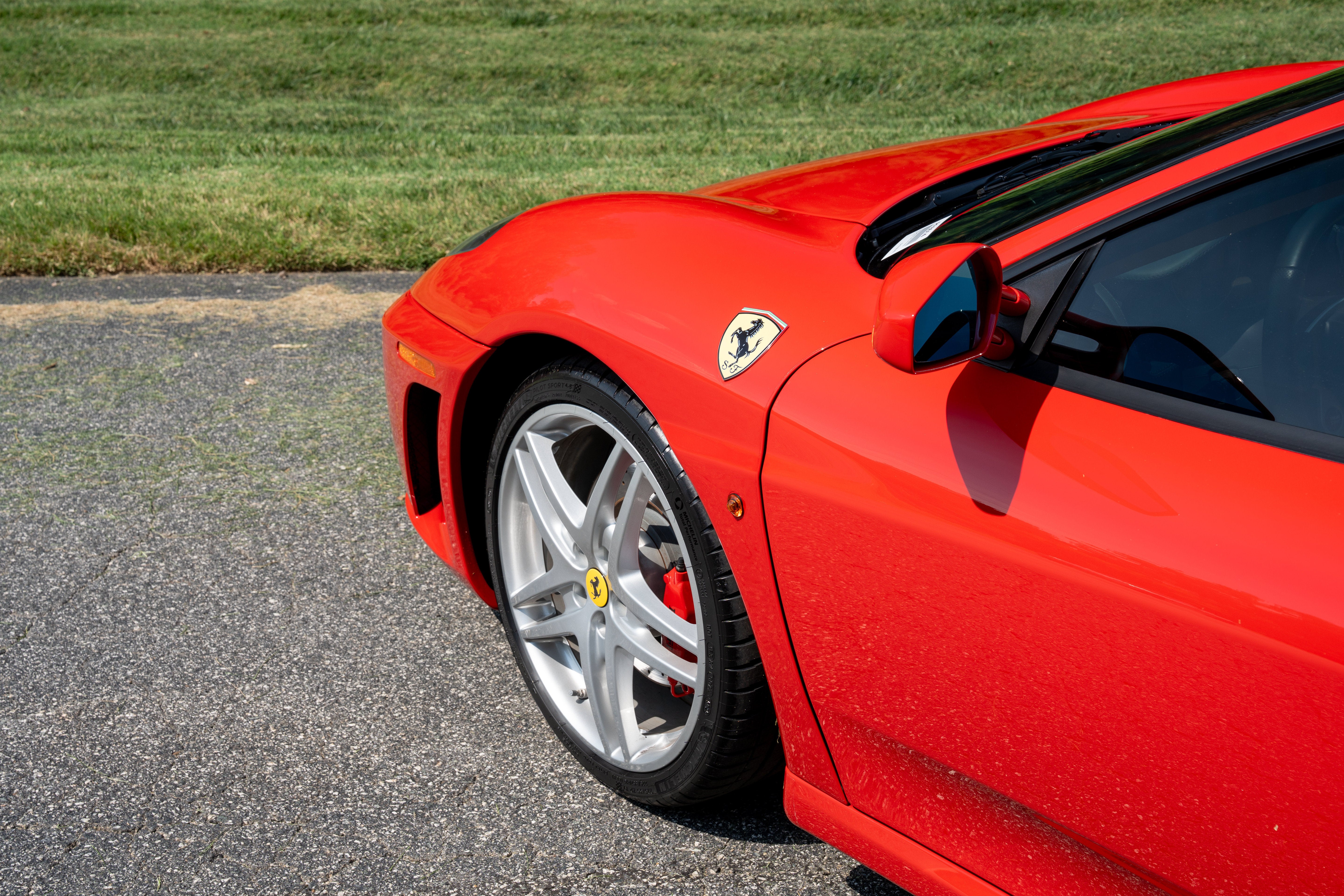 Used 2006 Rosso Corsa Ferrari Berlinetta image 9