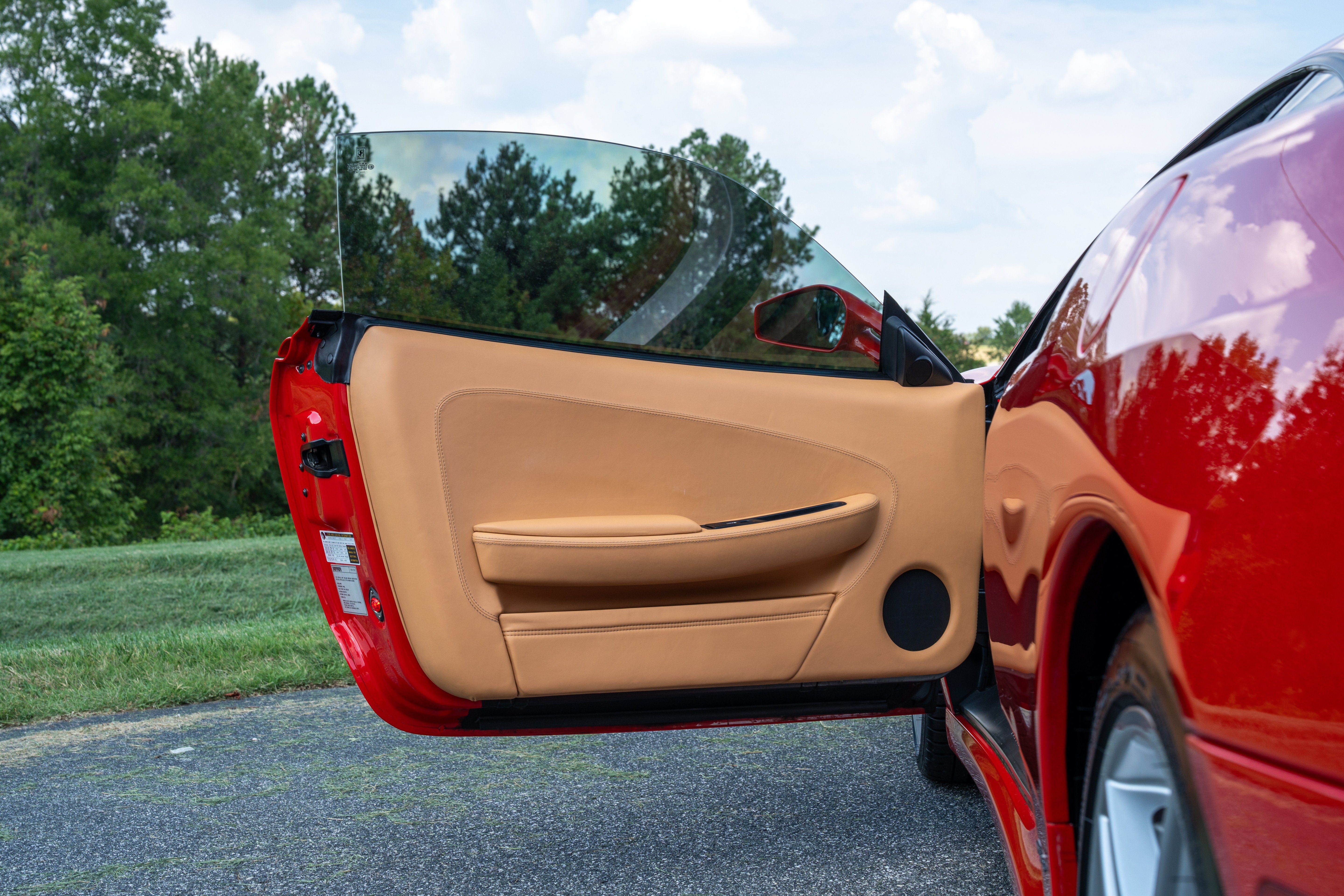 Used 2006 Rosso Corsa Ferrari Berlinetta image 25