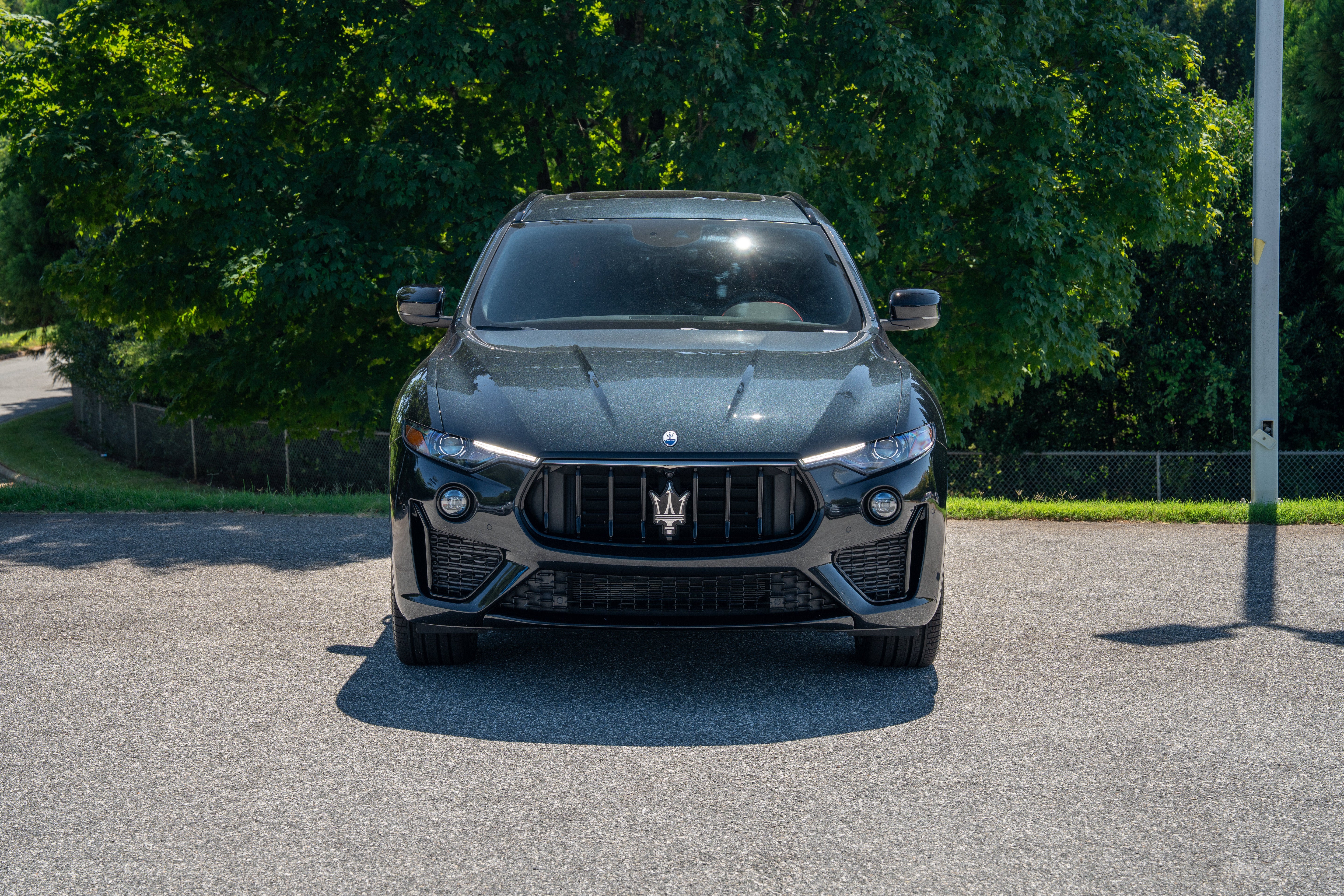 Used 2024 Nero Assoluto Metallic Maserati Modena Ultima image 2