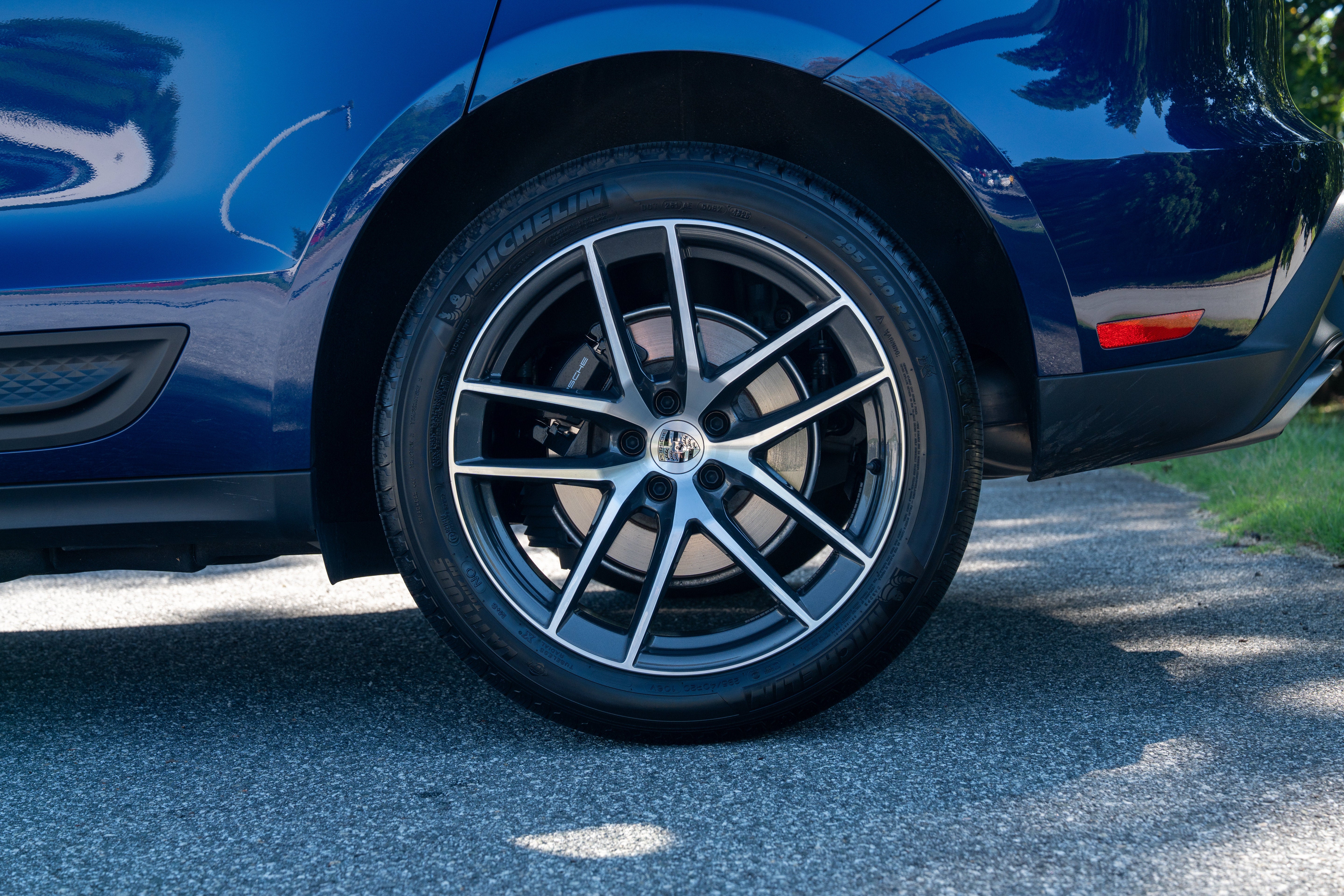 Used 2026 Gentian Blue Metallic Porsche  image 12