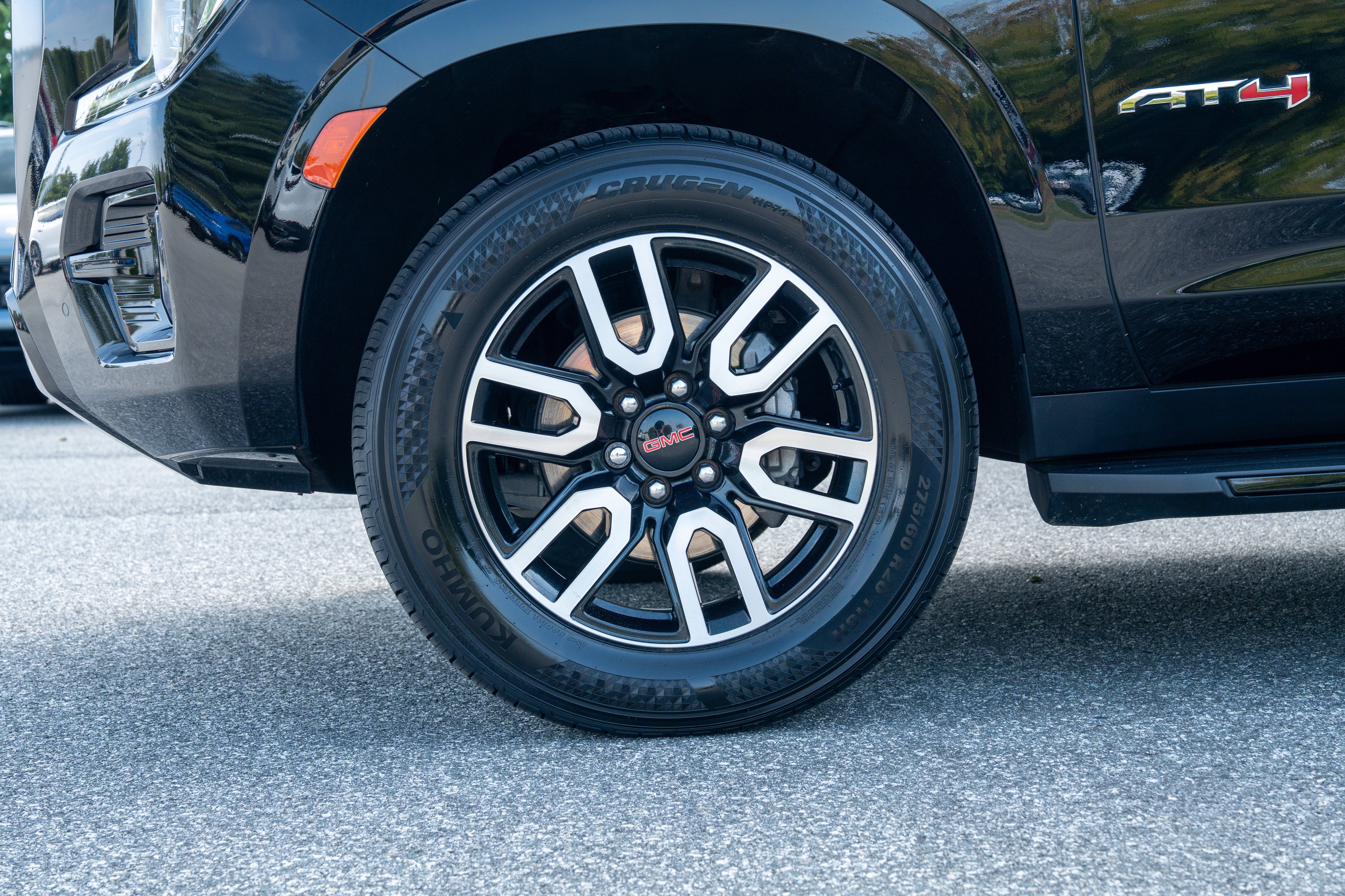 Used 2024 Onyx Black GMC AT4 image 11