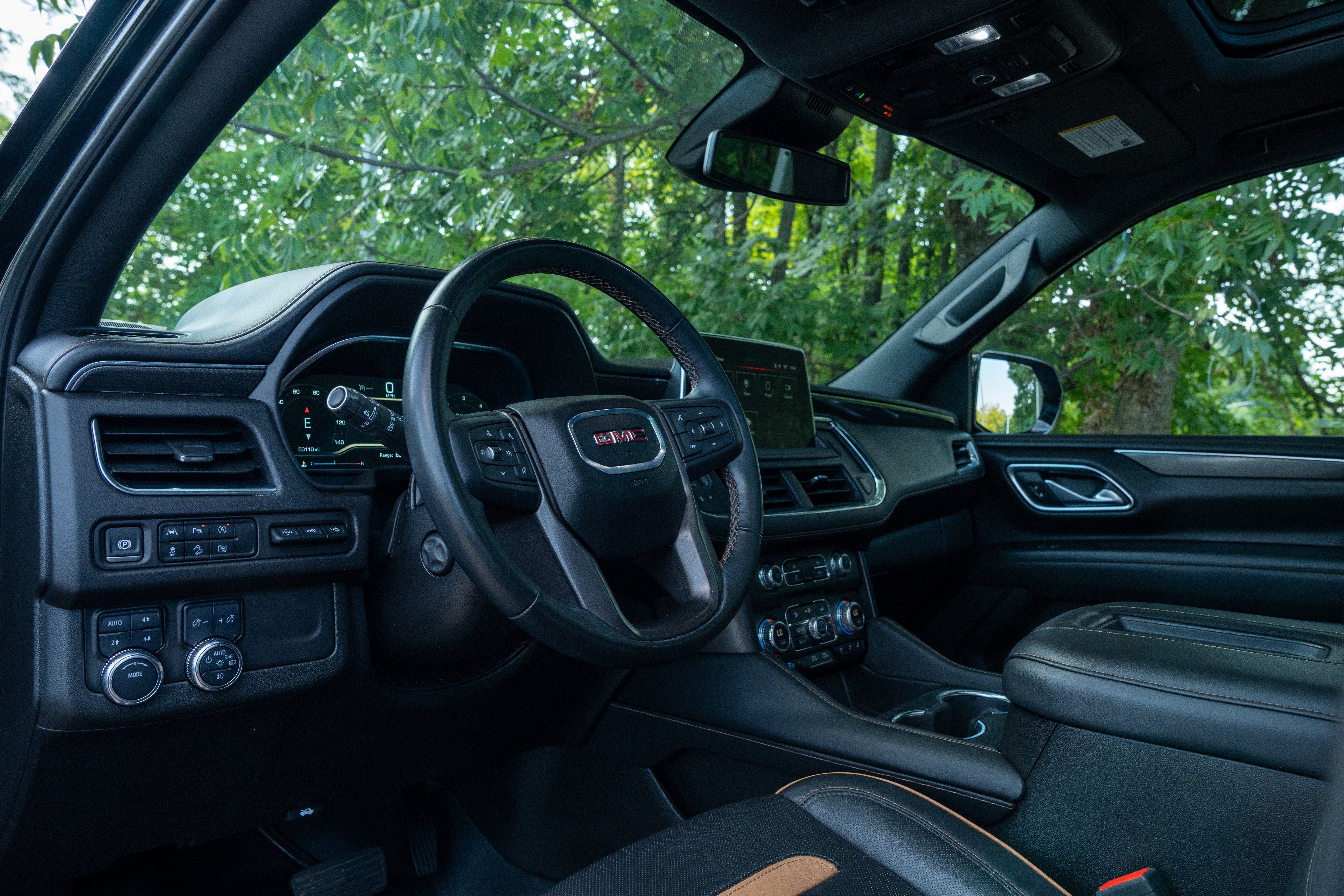 Used 2024 Onyx Black GMC AT4 image 14