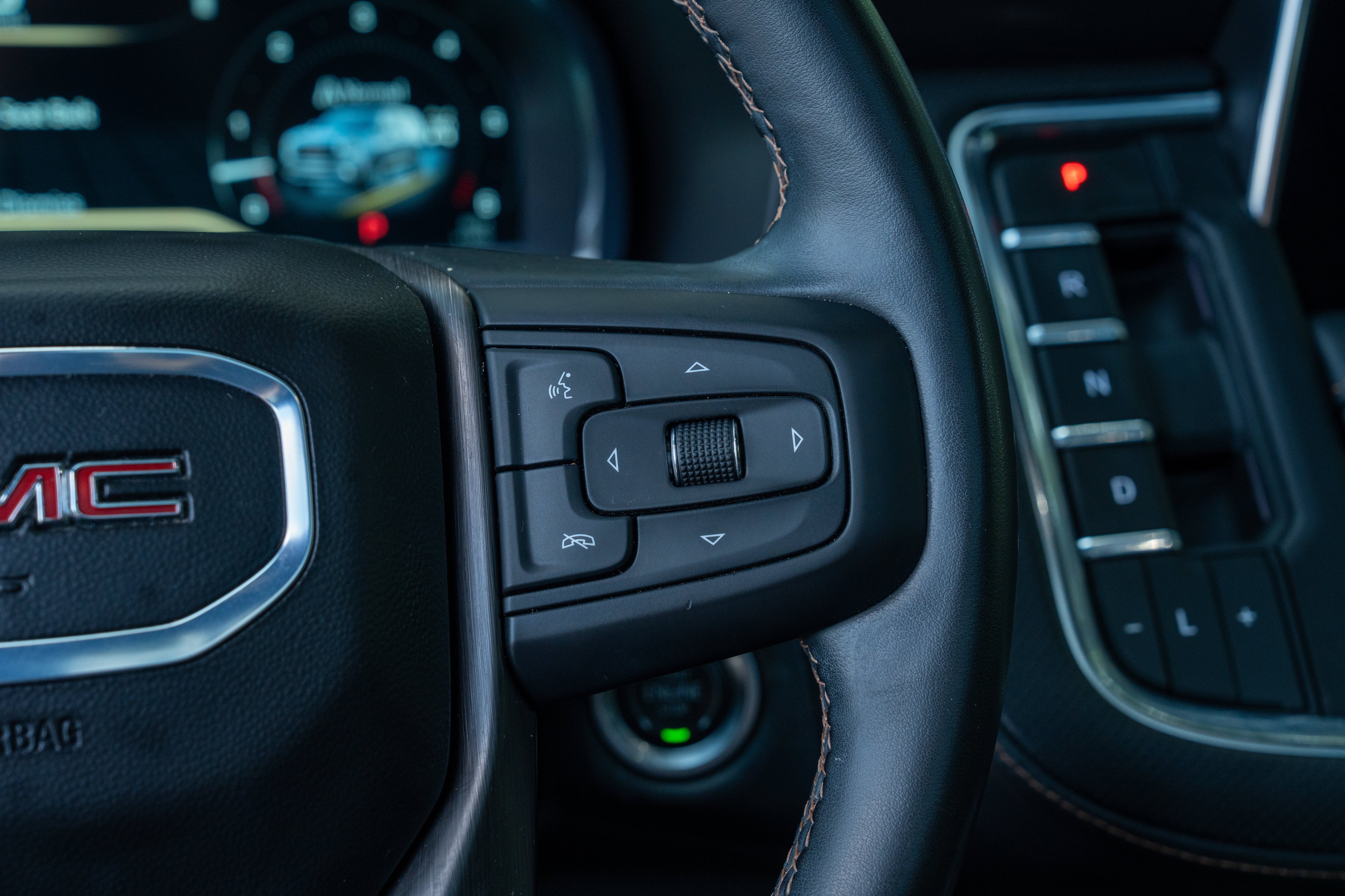 Used 2024 Onyx Black GMC AT4 image 18