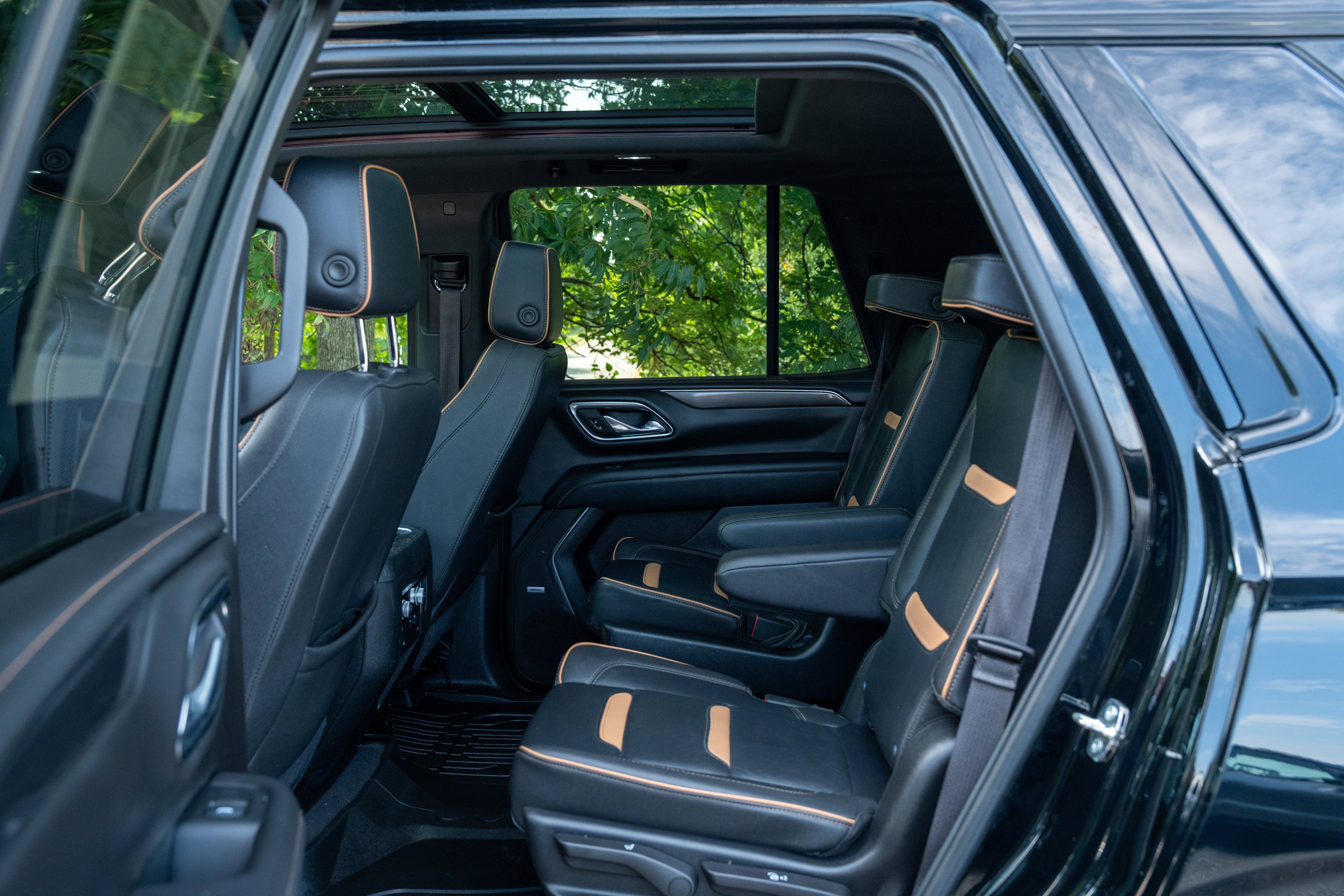 Used 2024 Onyx Black GMC AT4 image 25