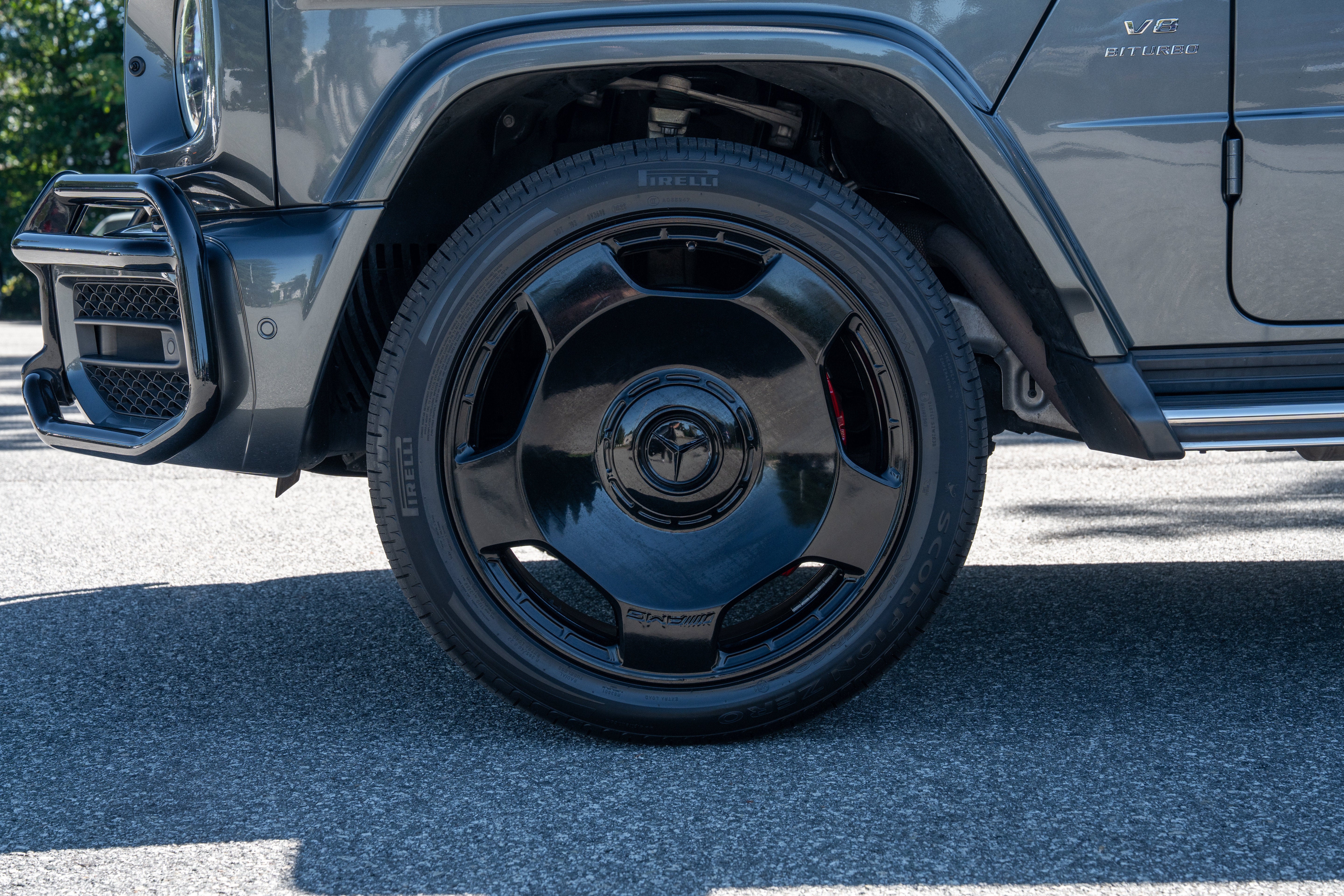 Used 2024 MANUFAKTUR Graphite Metallic Mercedes-Benz AMG® G 63 image 10