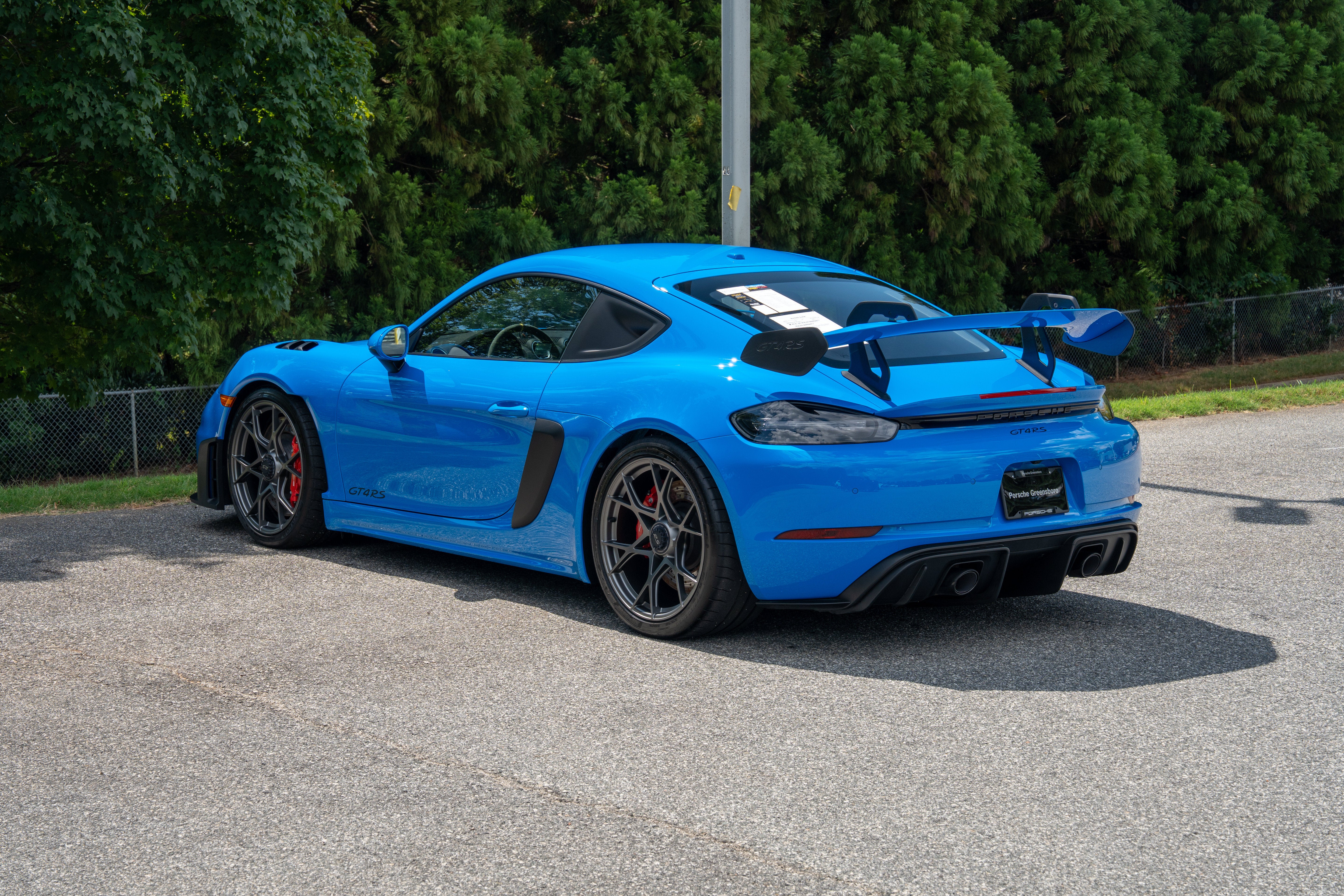 Used 2025 SHARK BLUE Porsche GT4 RS image 3