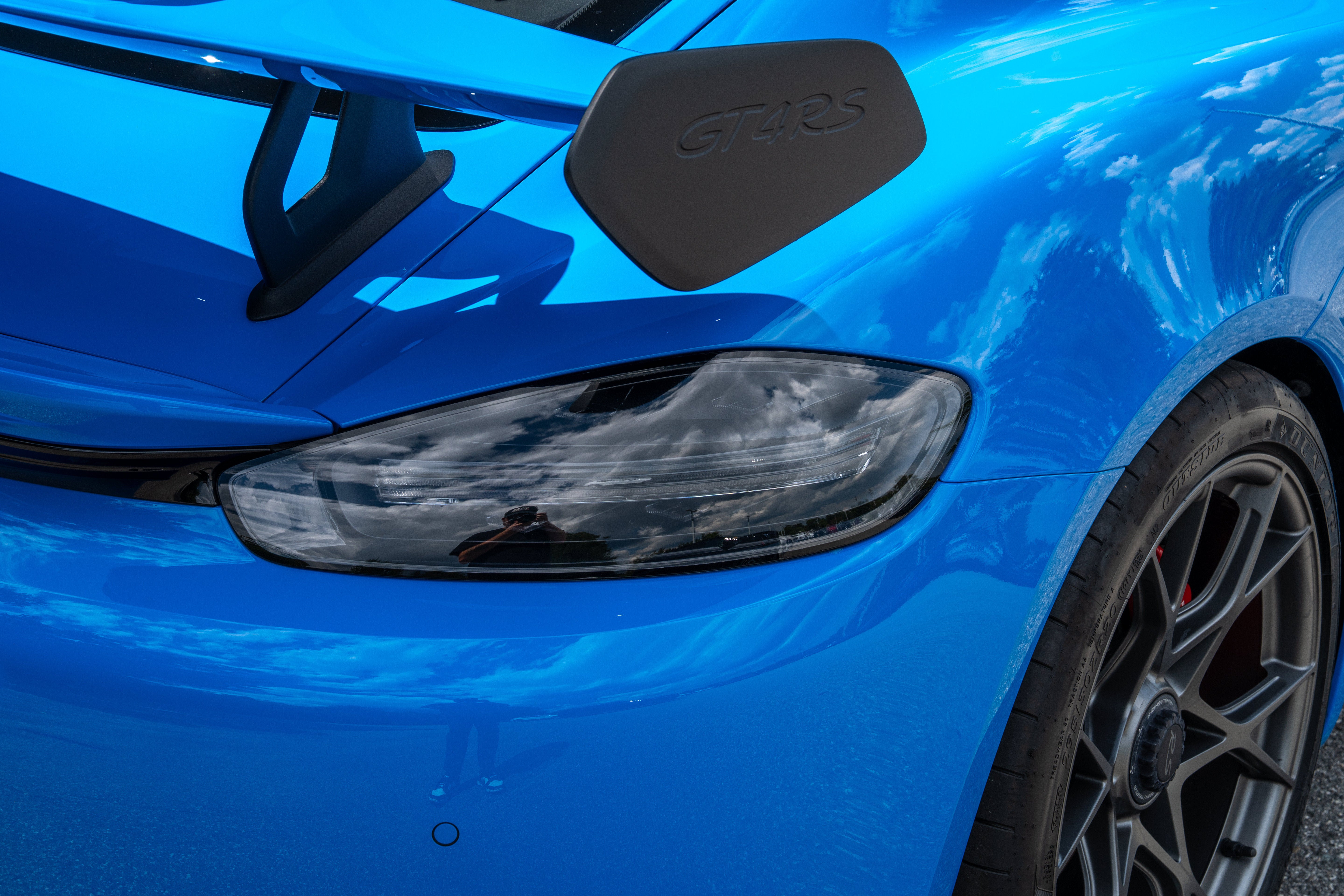 Used 2025 SHARK BLUE Porsche GT4 RS image 15