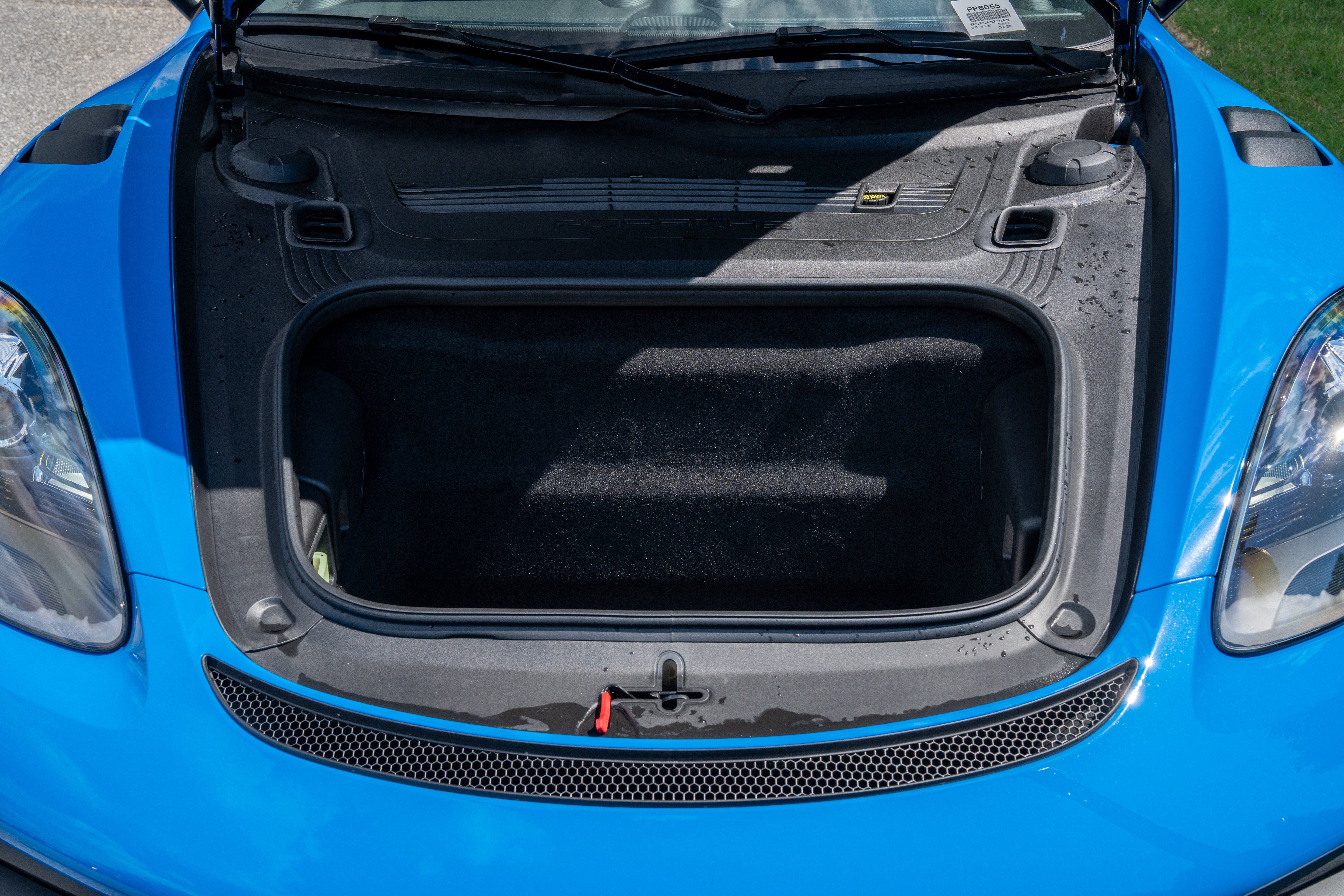 Used 2025 SHARK BLUE Porsche GT4 RS image 18