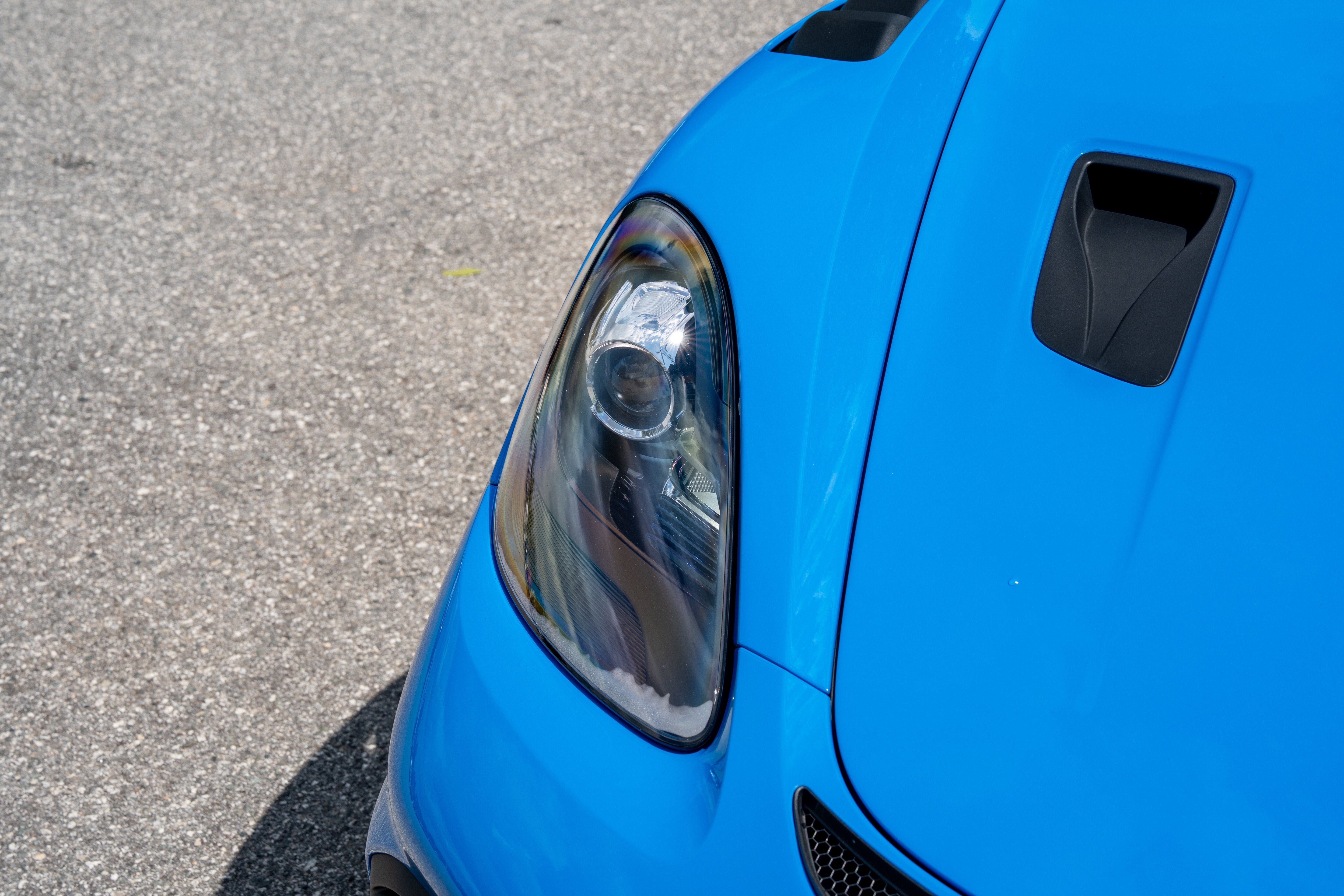Used 2025 SHARK BLUE Porsche GT4 RS image 20