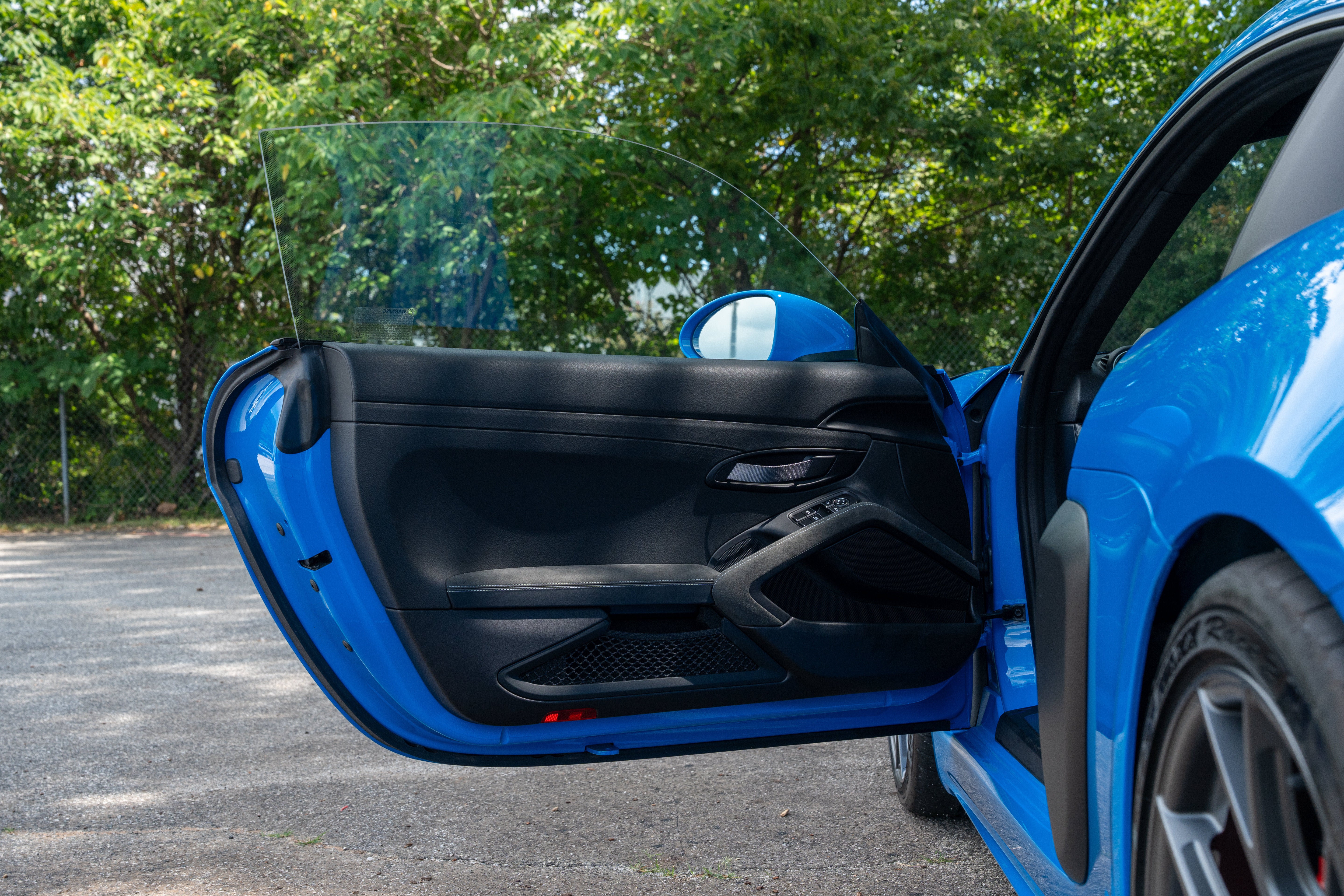 Used 2025 SHARK BLUE Porsche GT4 RS image 21