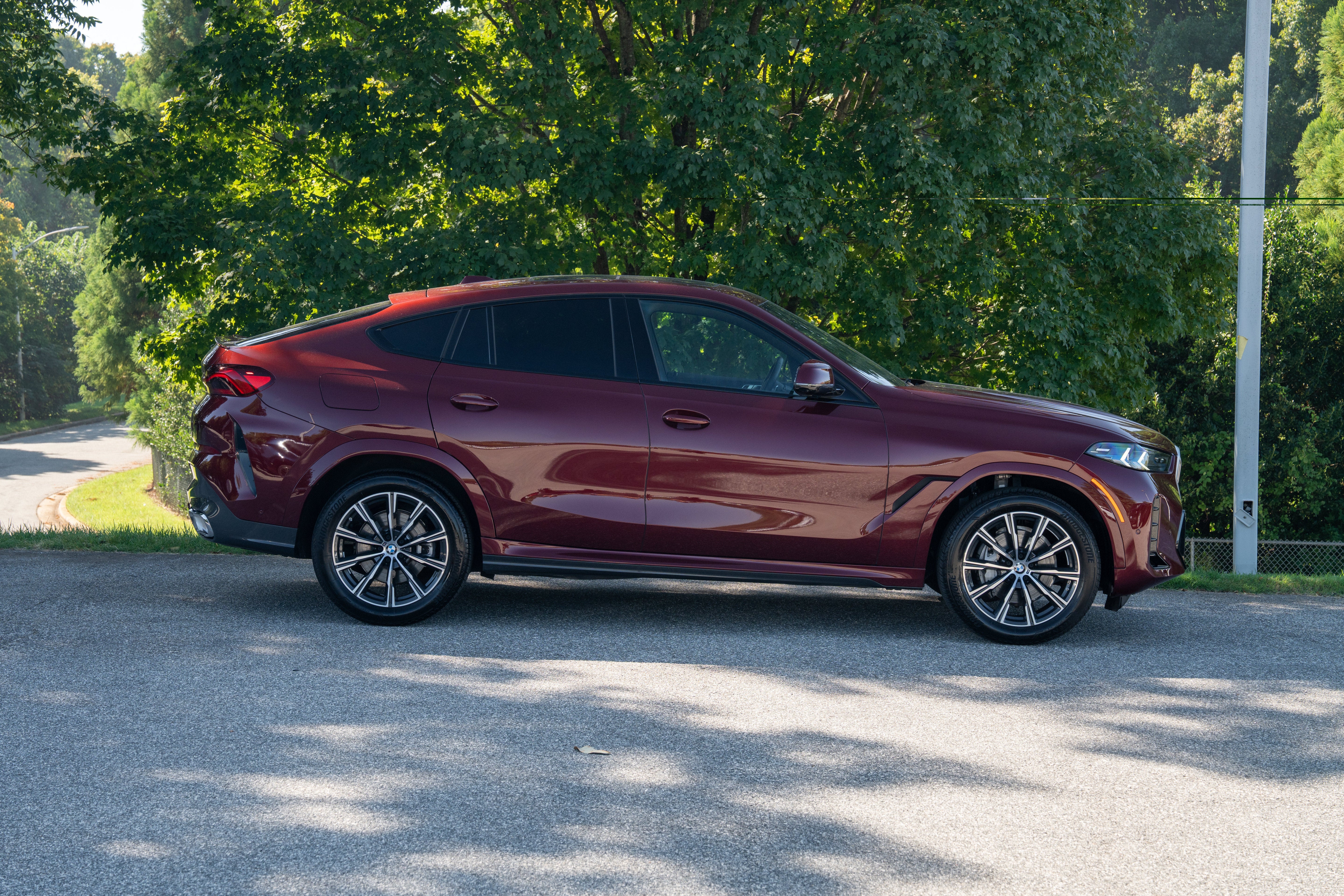 Used 2026 Aventurin Red Metallic BMW xDrive40i image 9