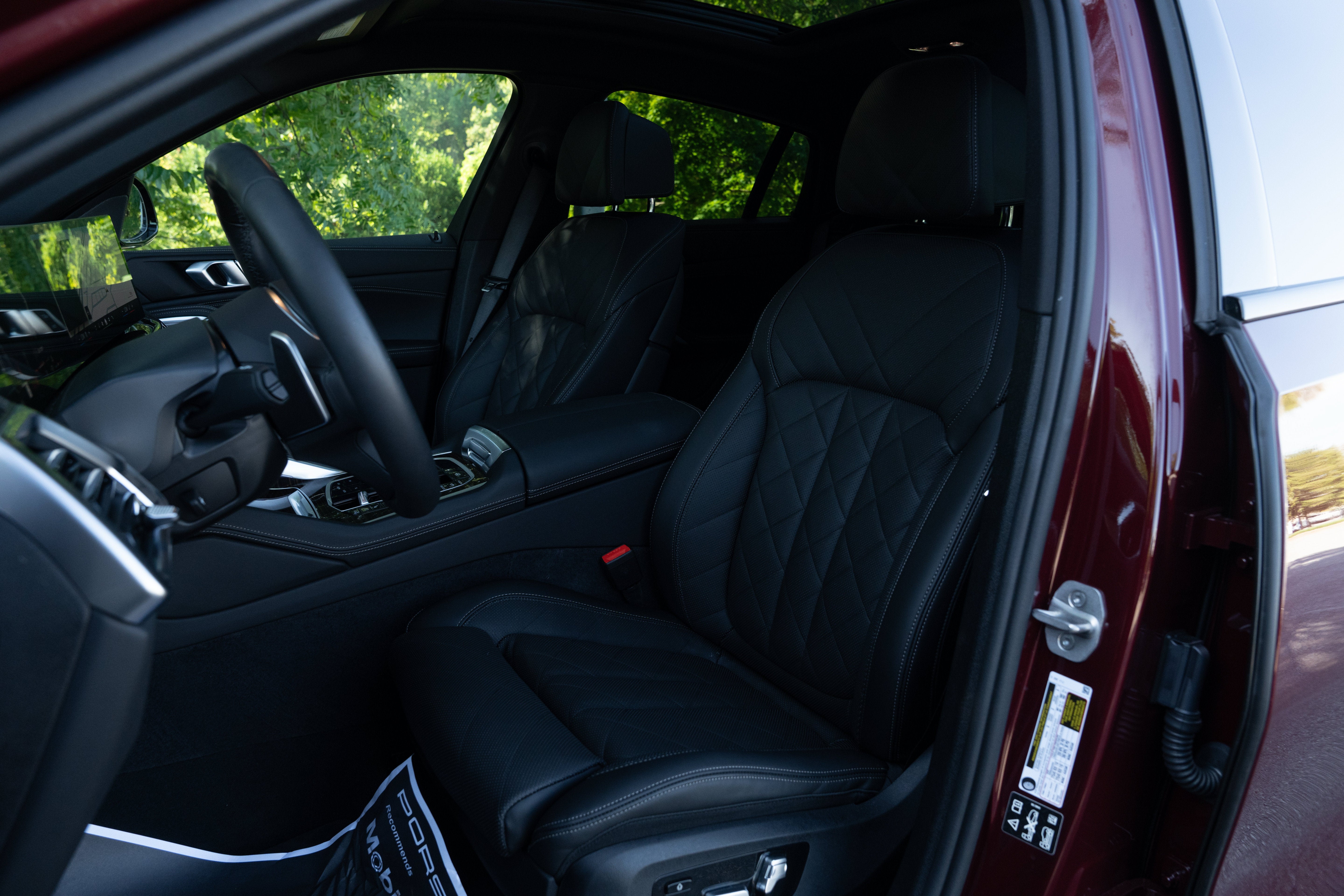 Used 2026 Aventurin Red Metallic BMW xDrive40i image 14