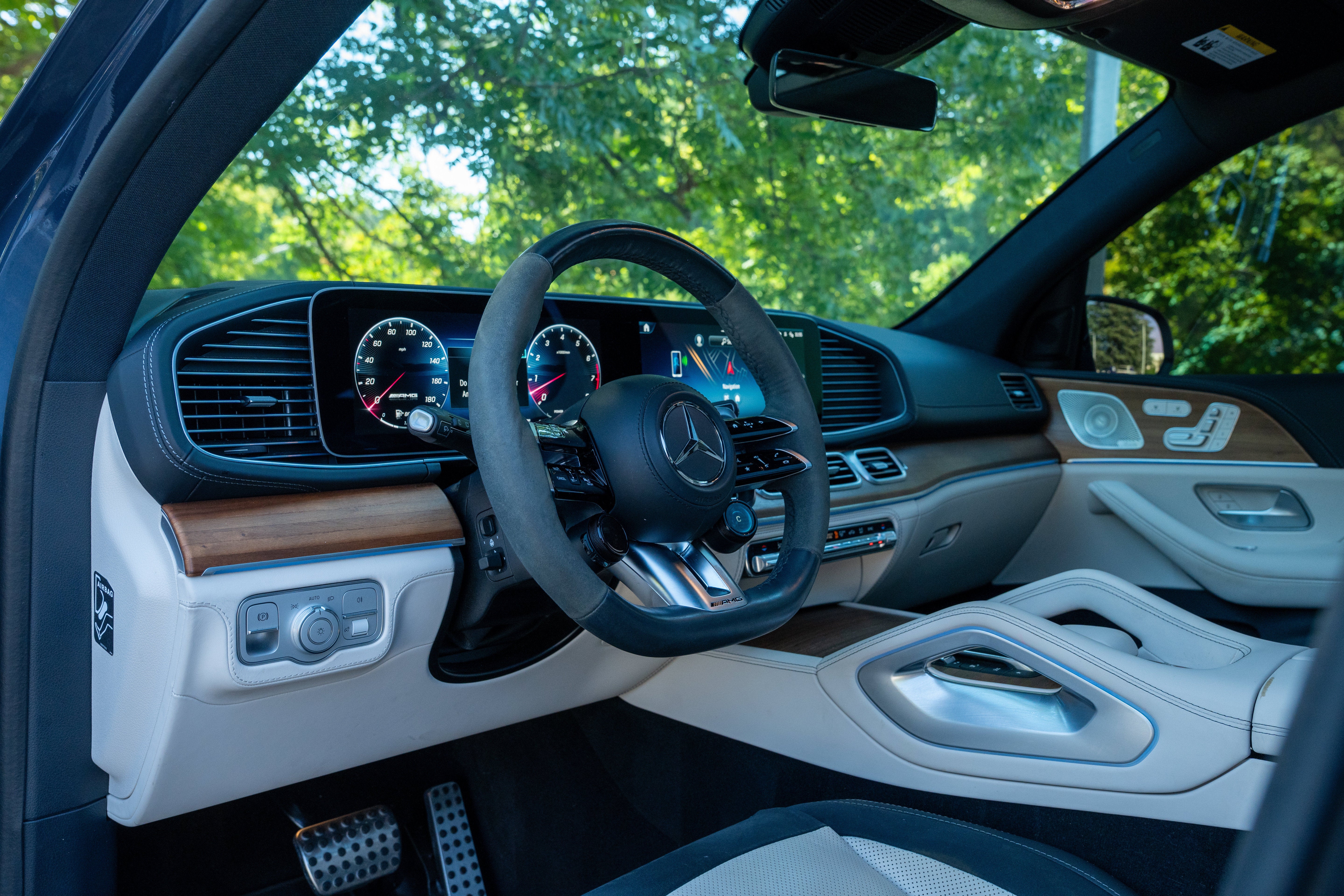 Used 2024 Twilight Blue Metallic Mercedes-Benz AMG® 53 4MATIC+ image 15