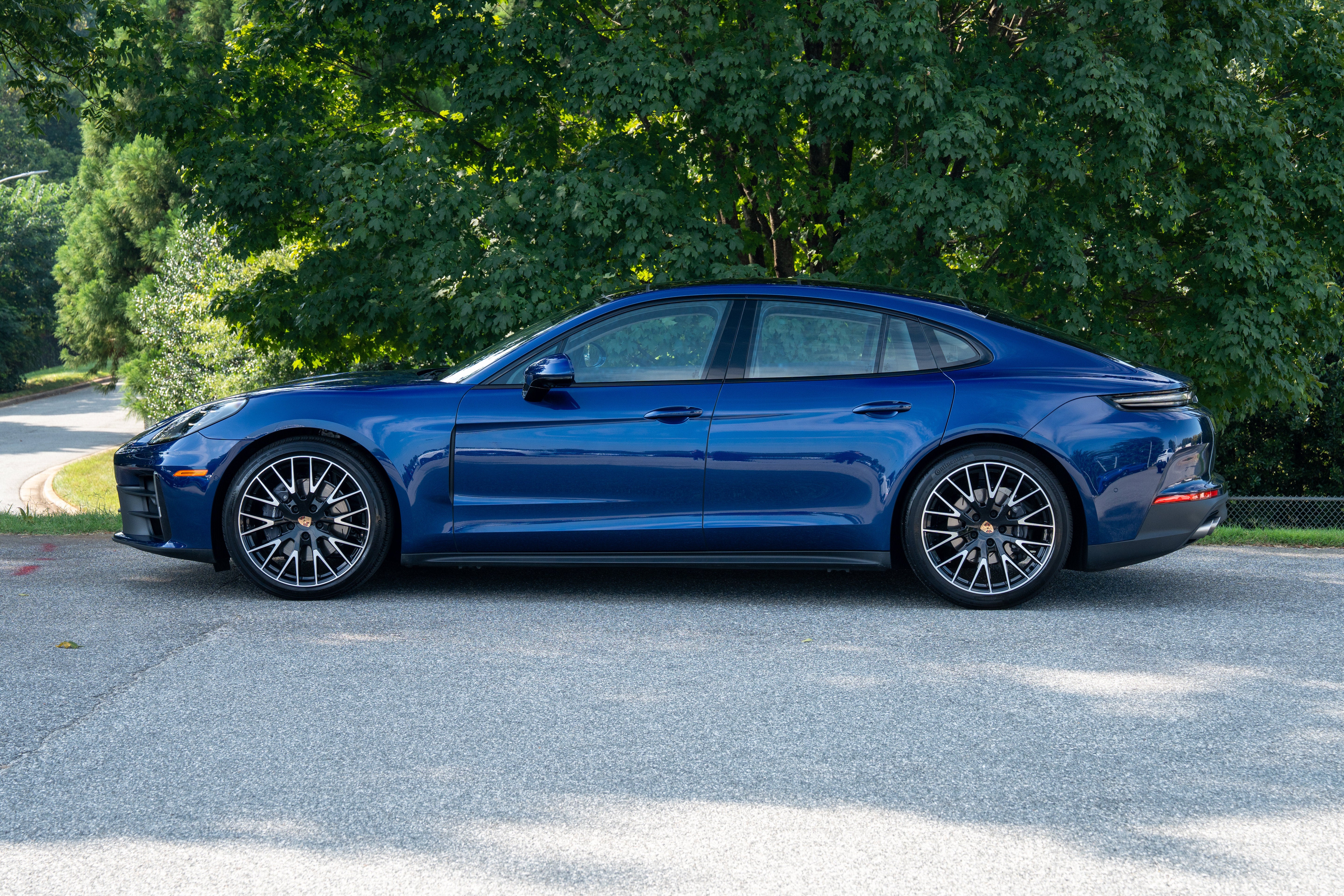 Used 2026 Gentian Blue Metallic Porsche 4 image 2