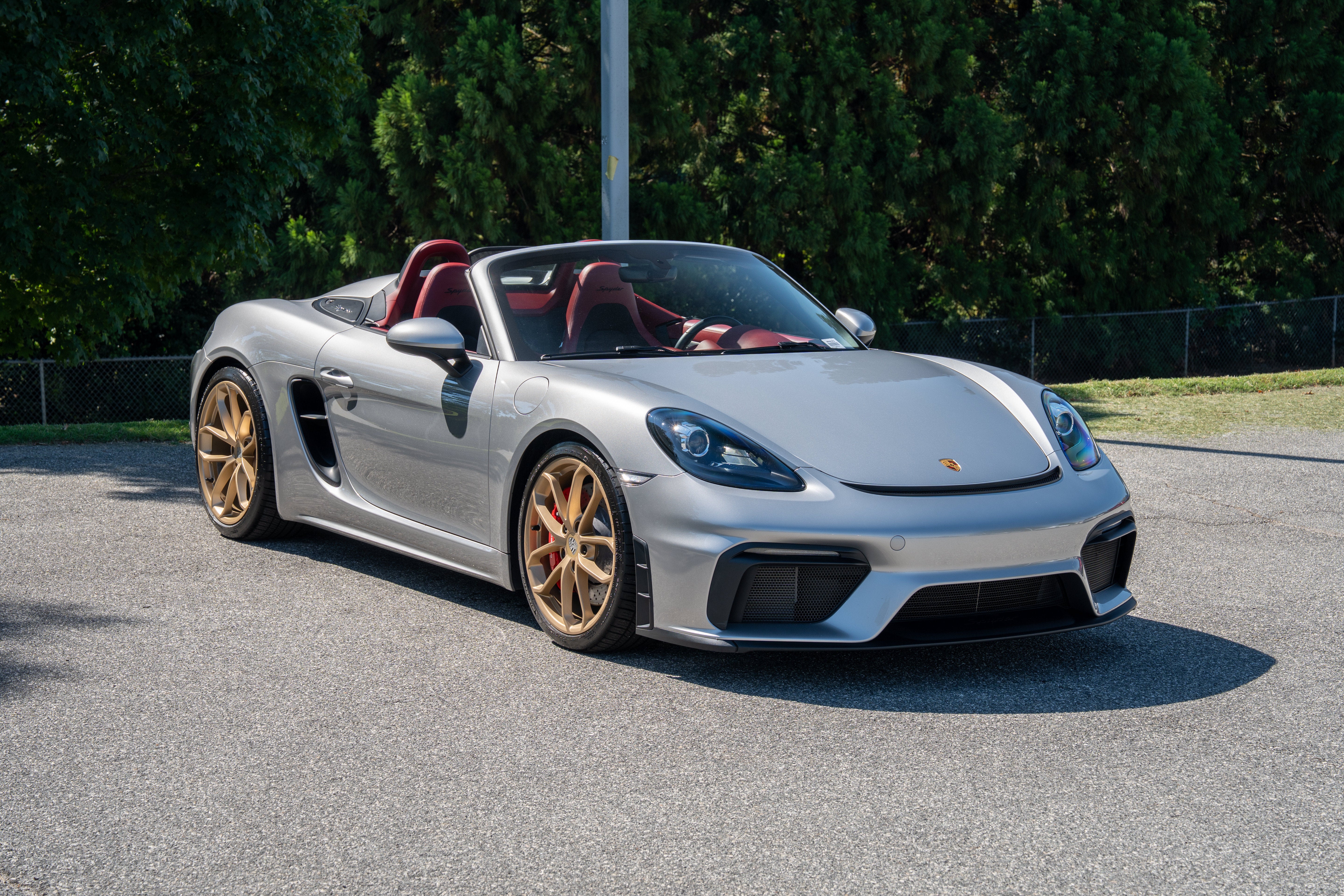 Used 2022 GT Silver Metallic Porsche  image 9