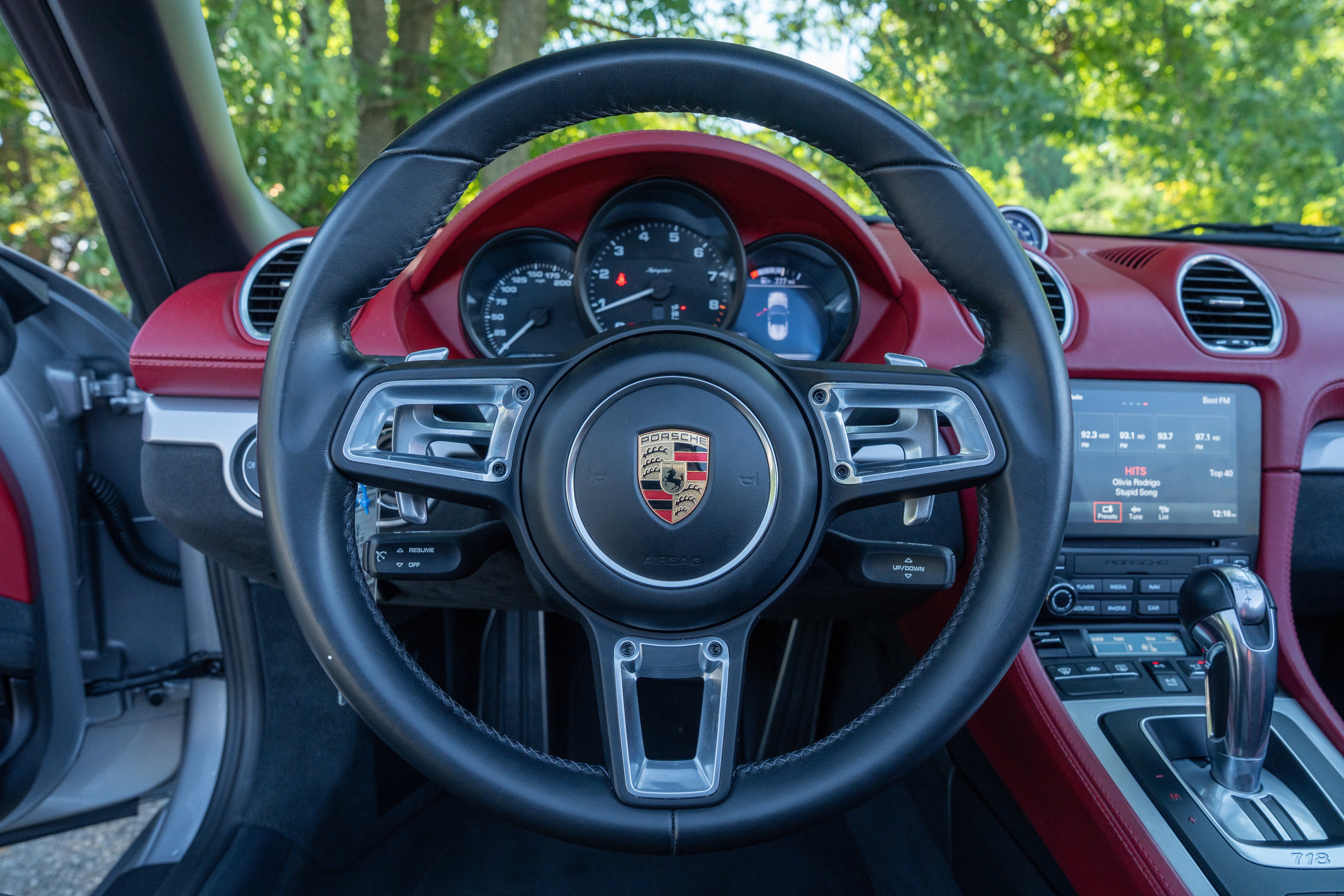Used 2022 GT Silver Metallic Porsche  image 25