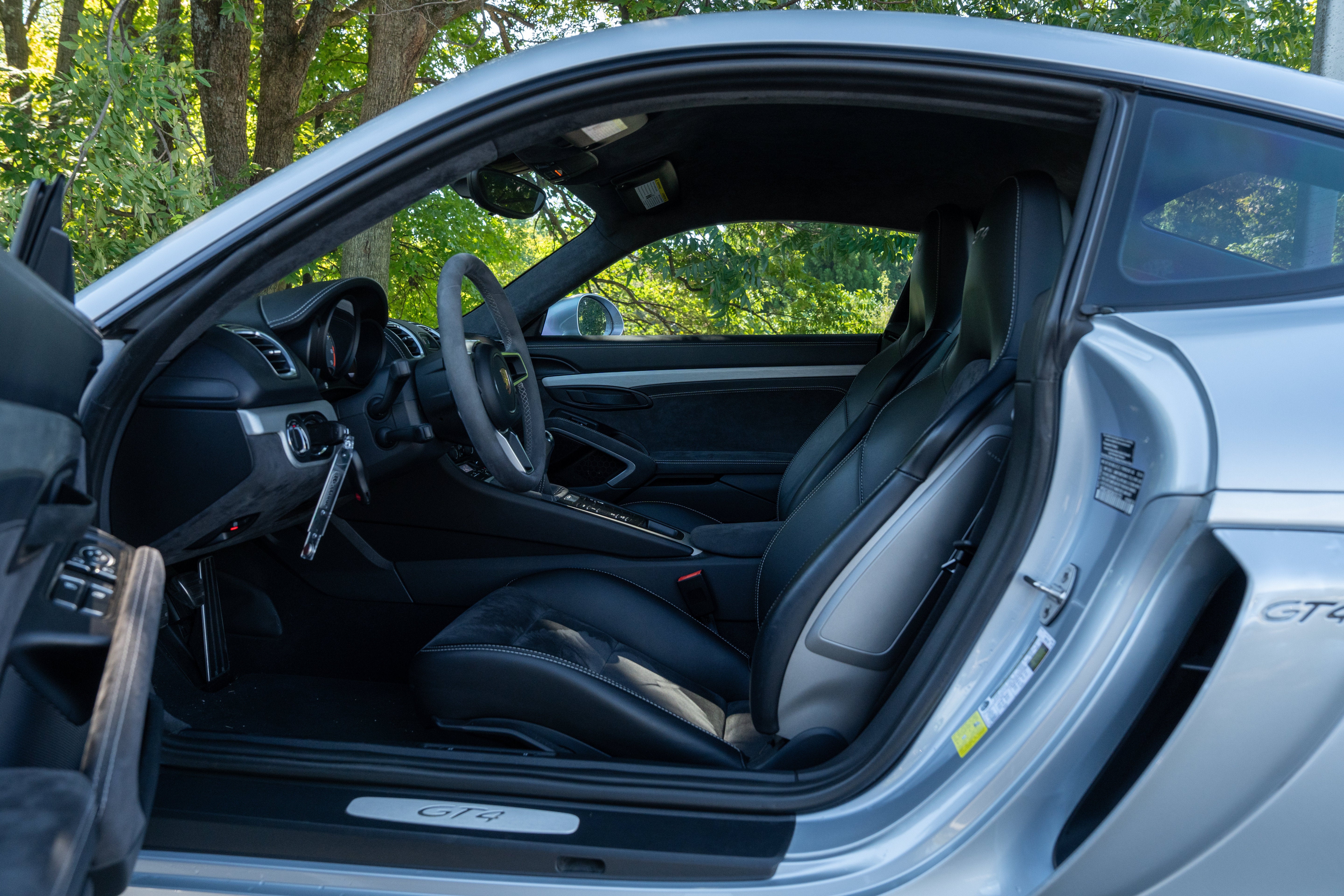 Used 2016 Silver Porsche GT4 image 24