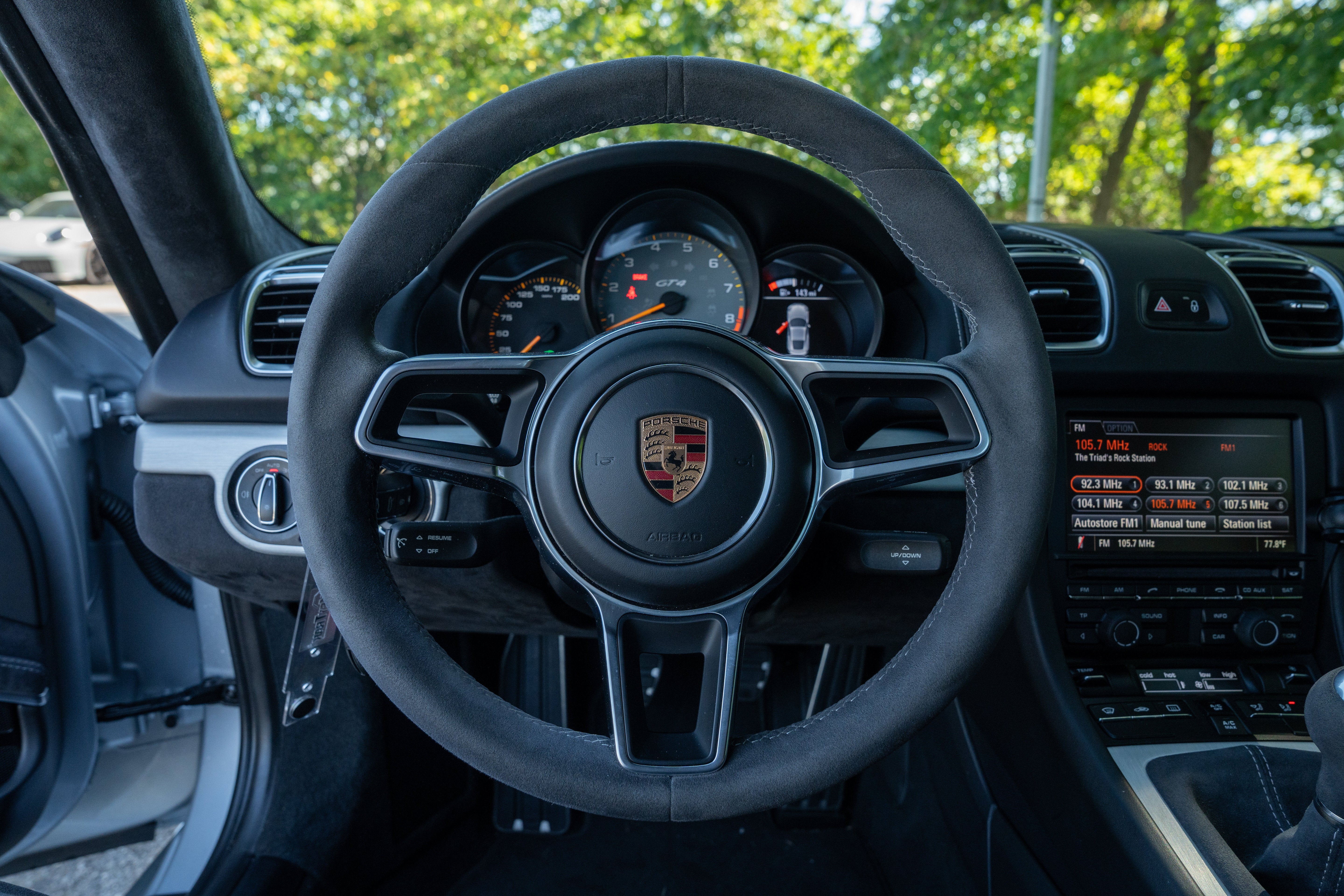 Used 2016 Silver Porsche GT4 image 25
