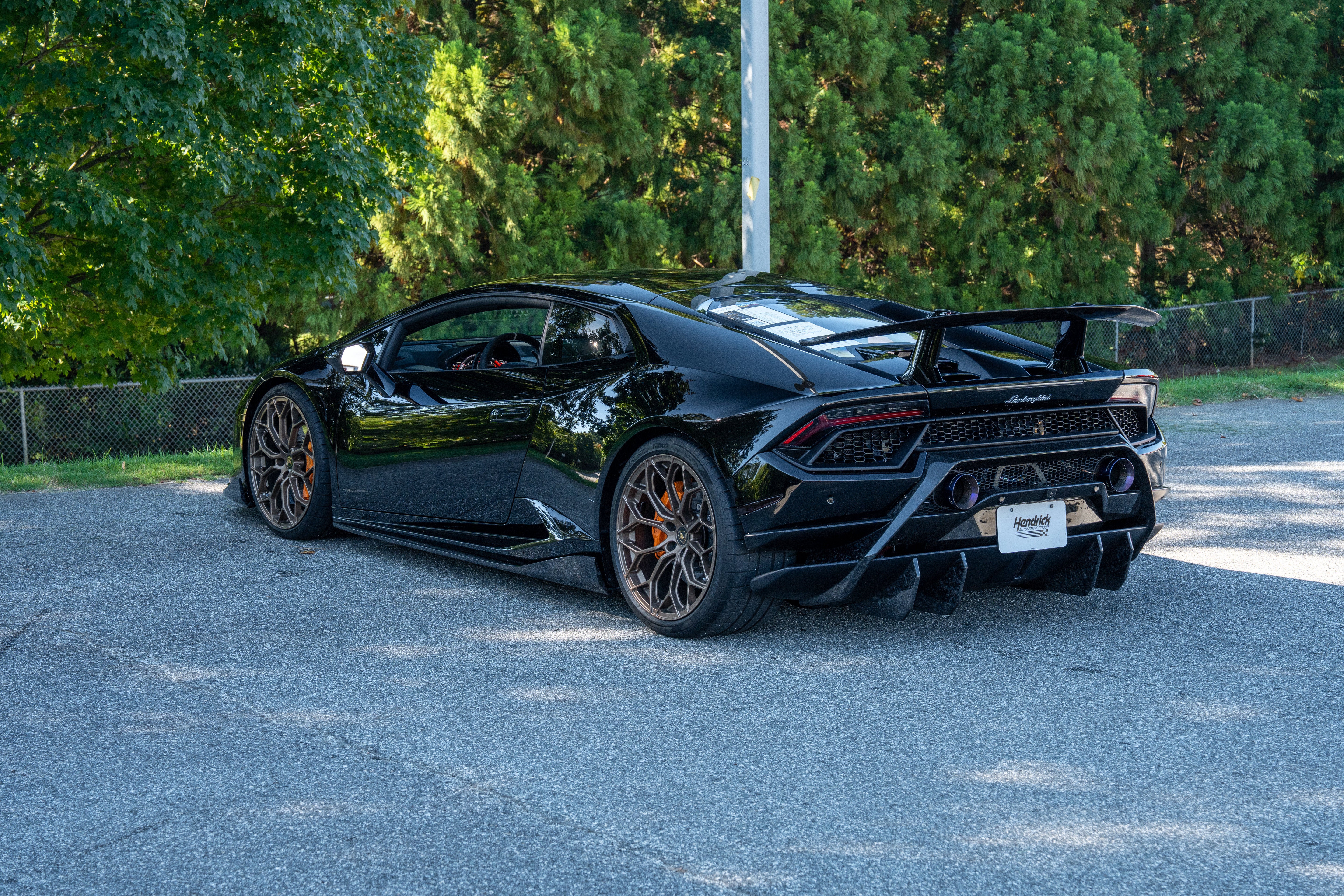 Used 2019 Nero Noctis Lamborghini Performante image 6