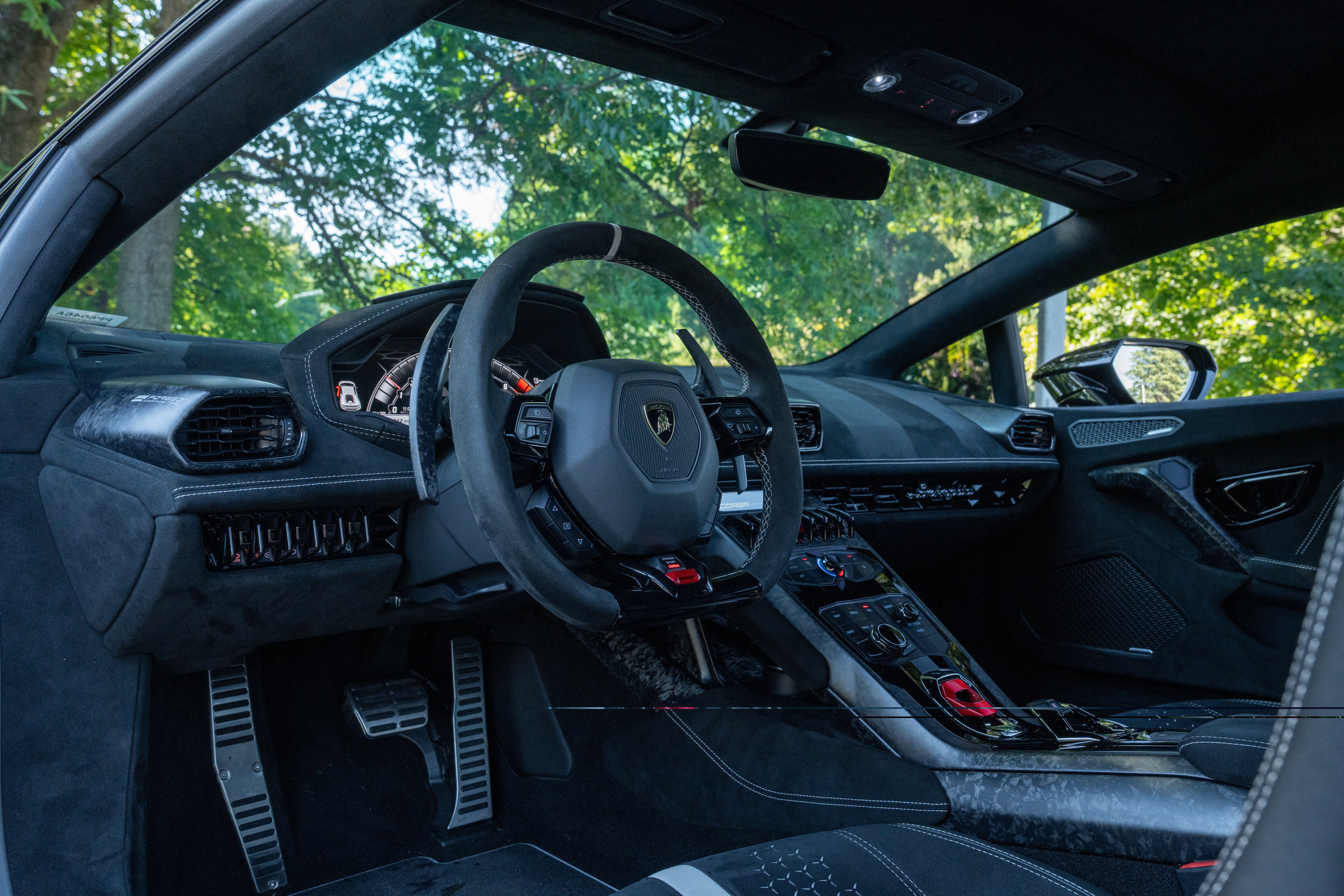 Used 2019 Nero Noctis Lamborghini Performante image 17