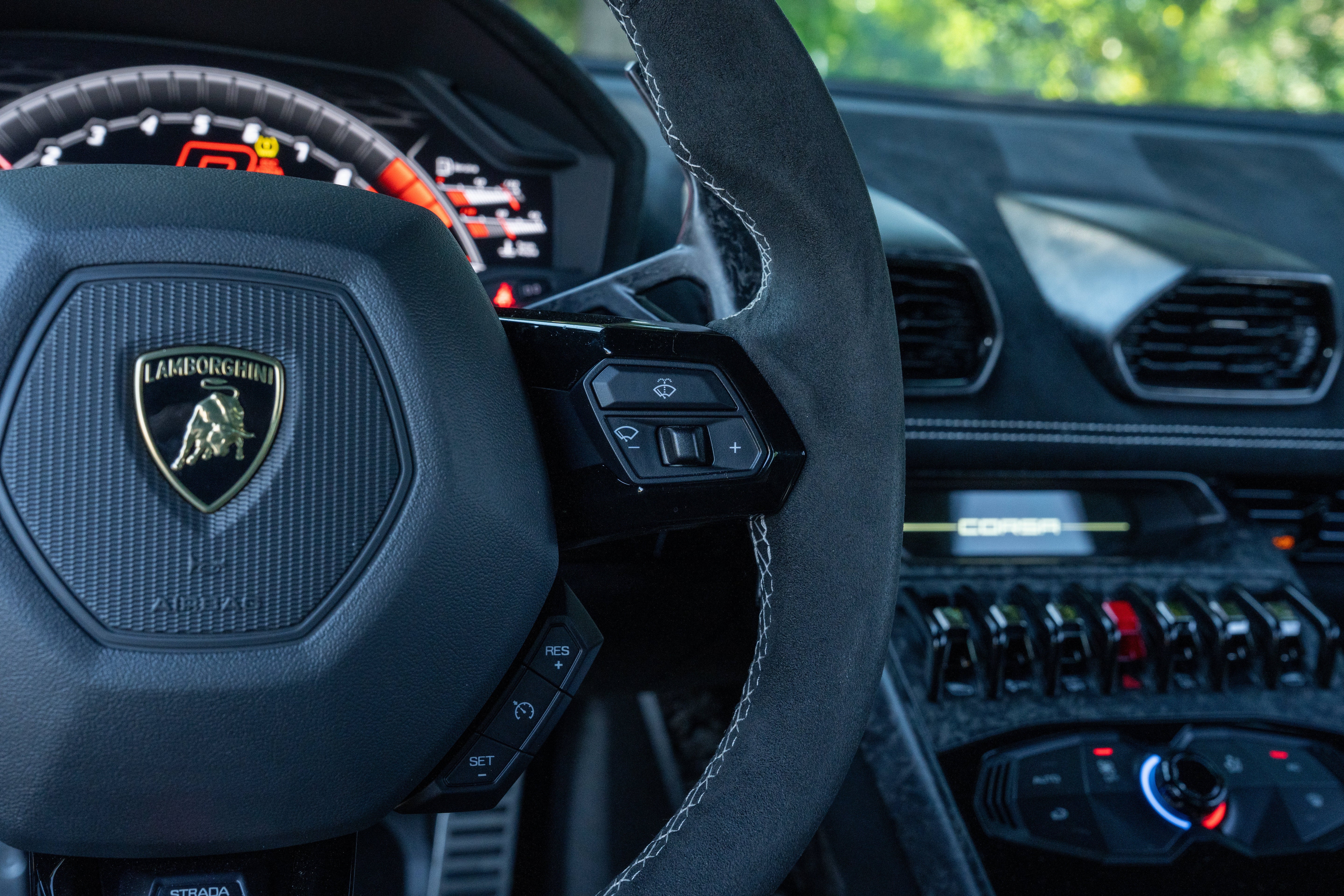 Used 2019 Nero Noctis Lamborghini Performante image 22