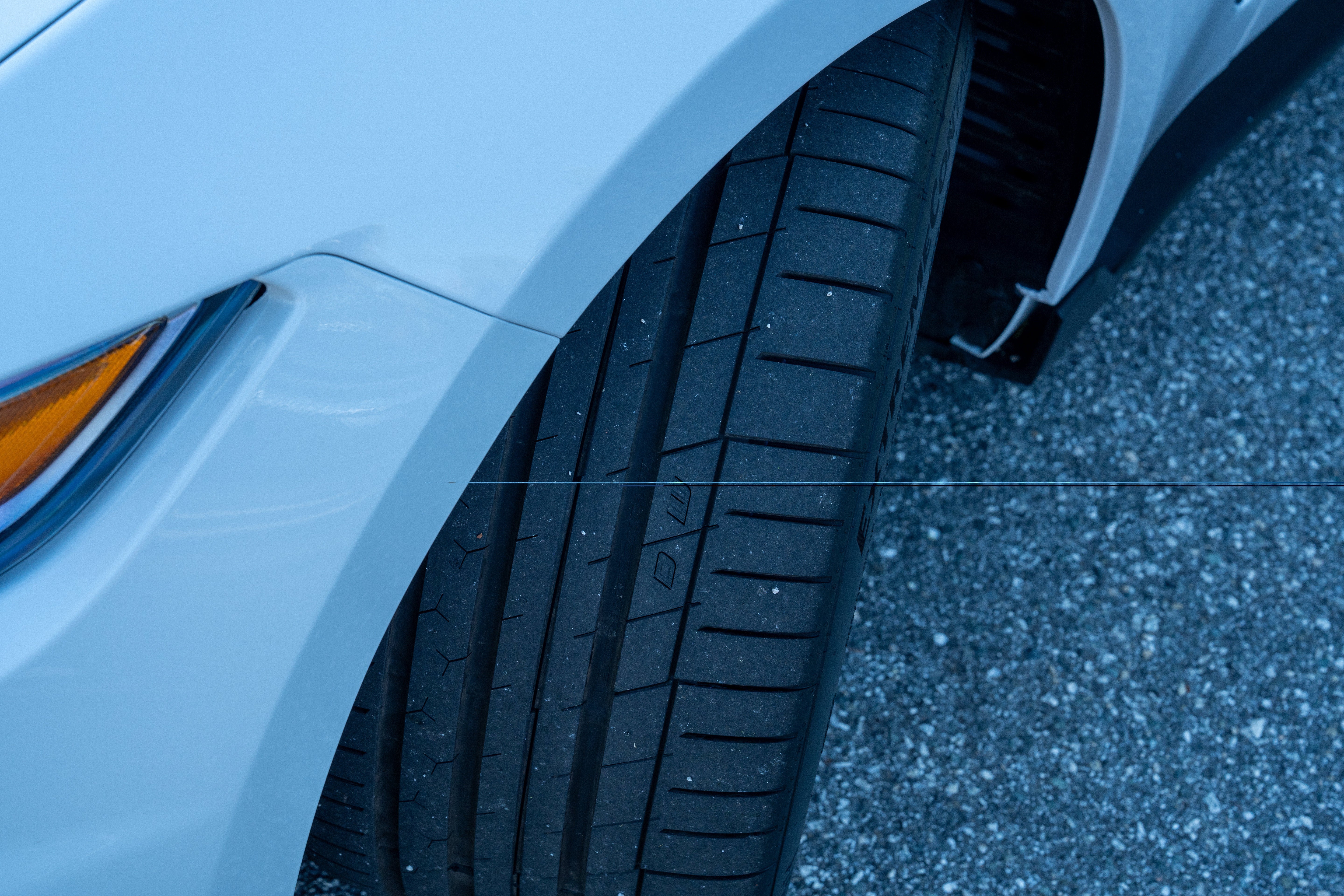 Used 2019 Oxford White Ford Shelby GT350R image 10