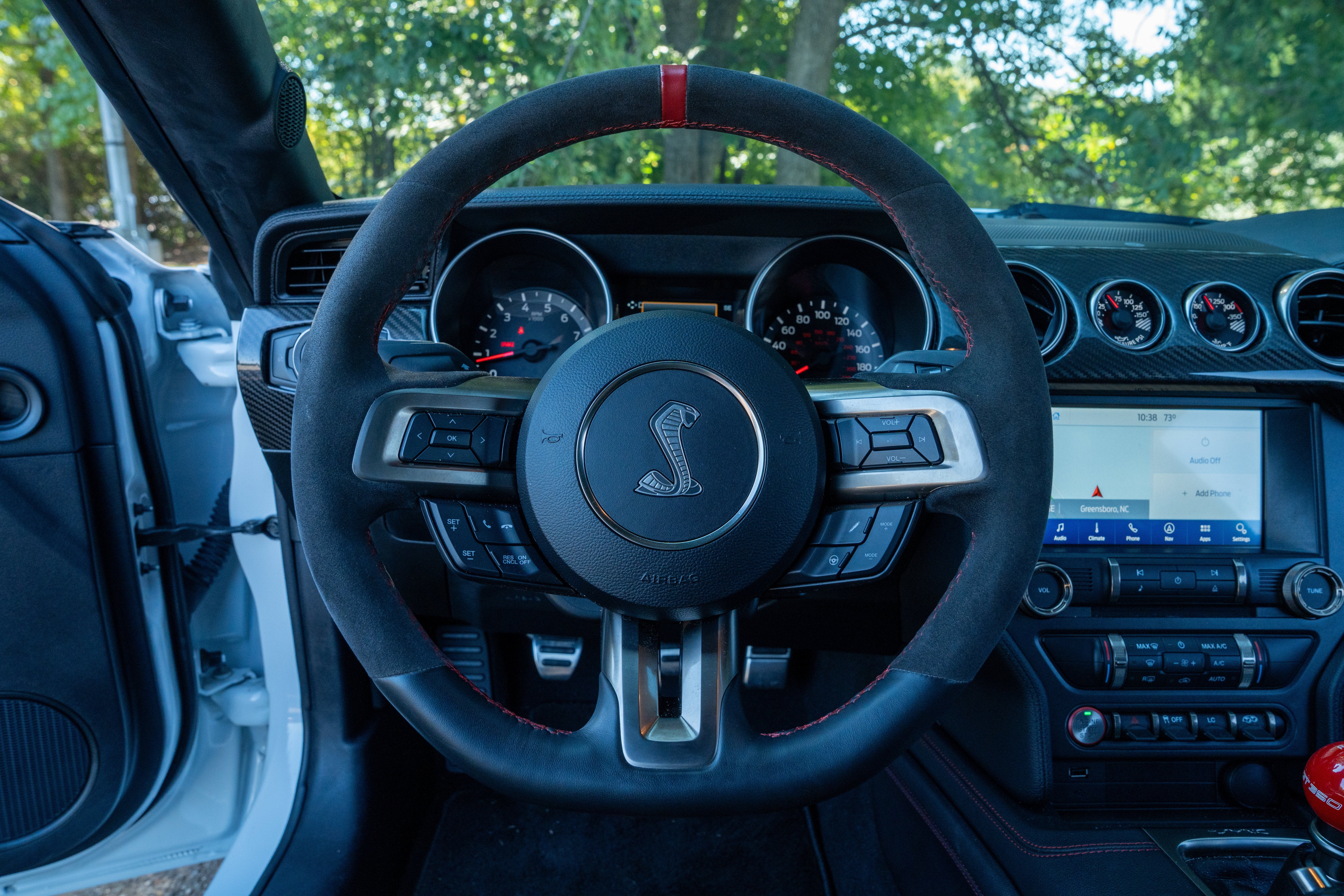 Used 2019 Oxford White Ford Shelby GT350R image 18