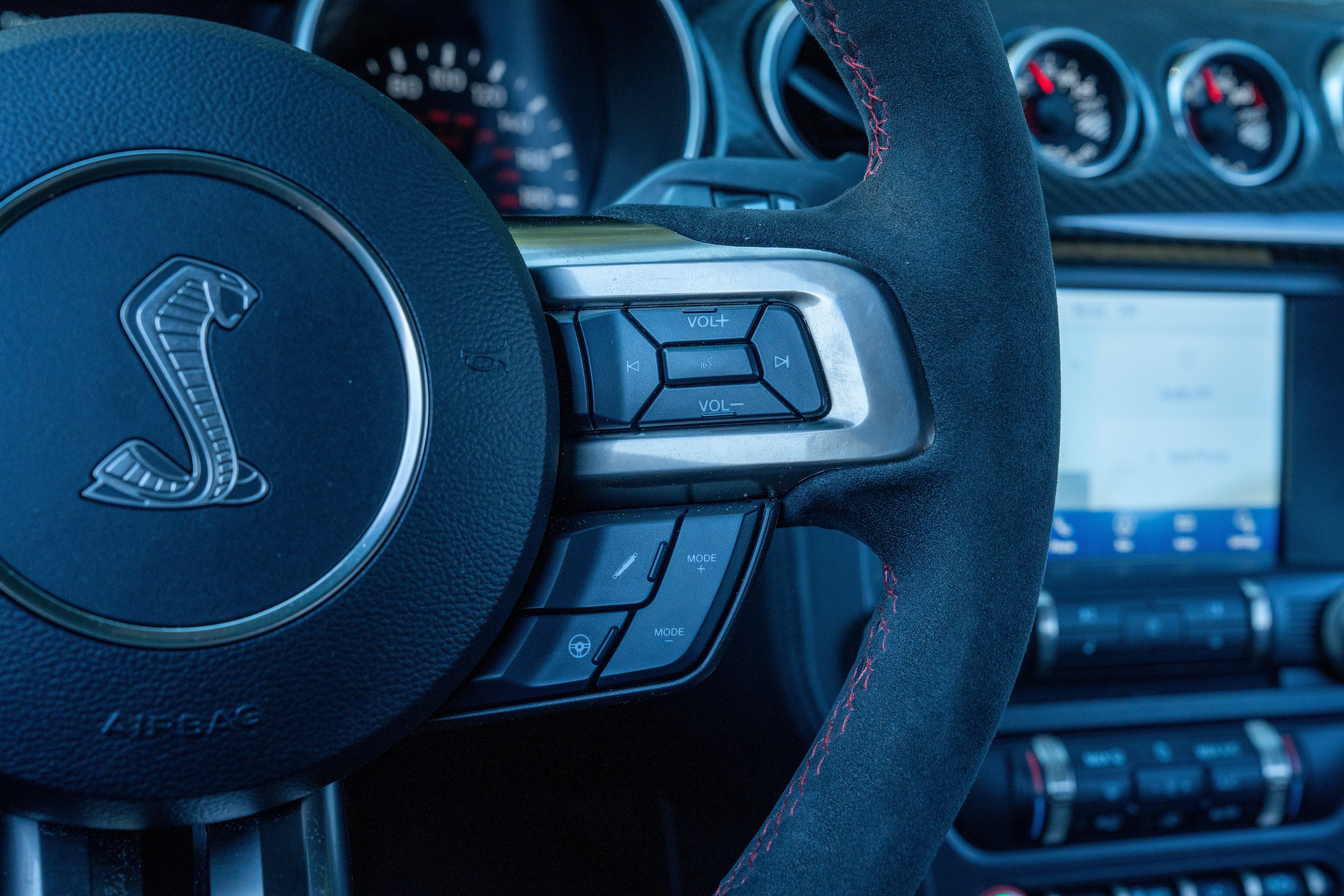 Used 2019 Oxford White Ford Shelby GT350R image 20